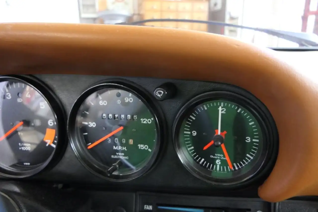Porsche 911 SC 3.0, foto 11
