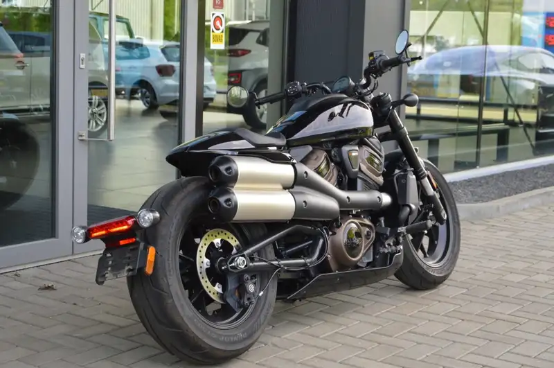 Harley-Davidson - - foto 4