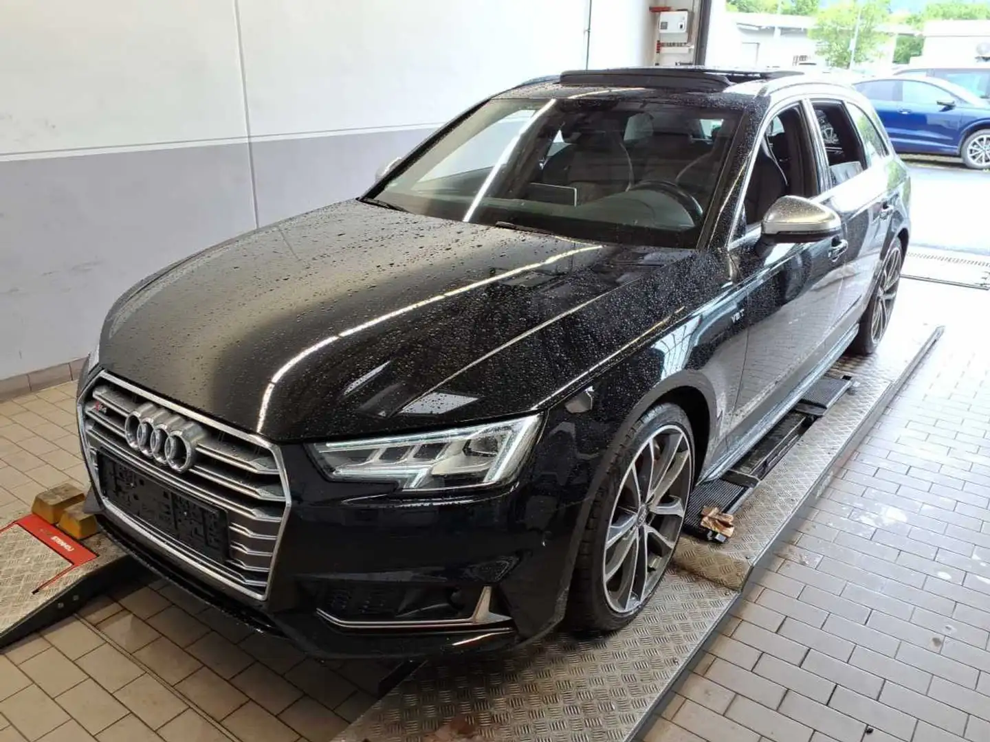 Audi S4 3.0 TFSI quattro tiptronic +AHK+PANORAM Black - 2