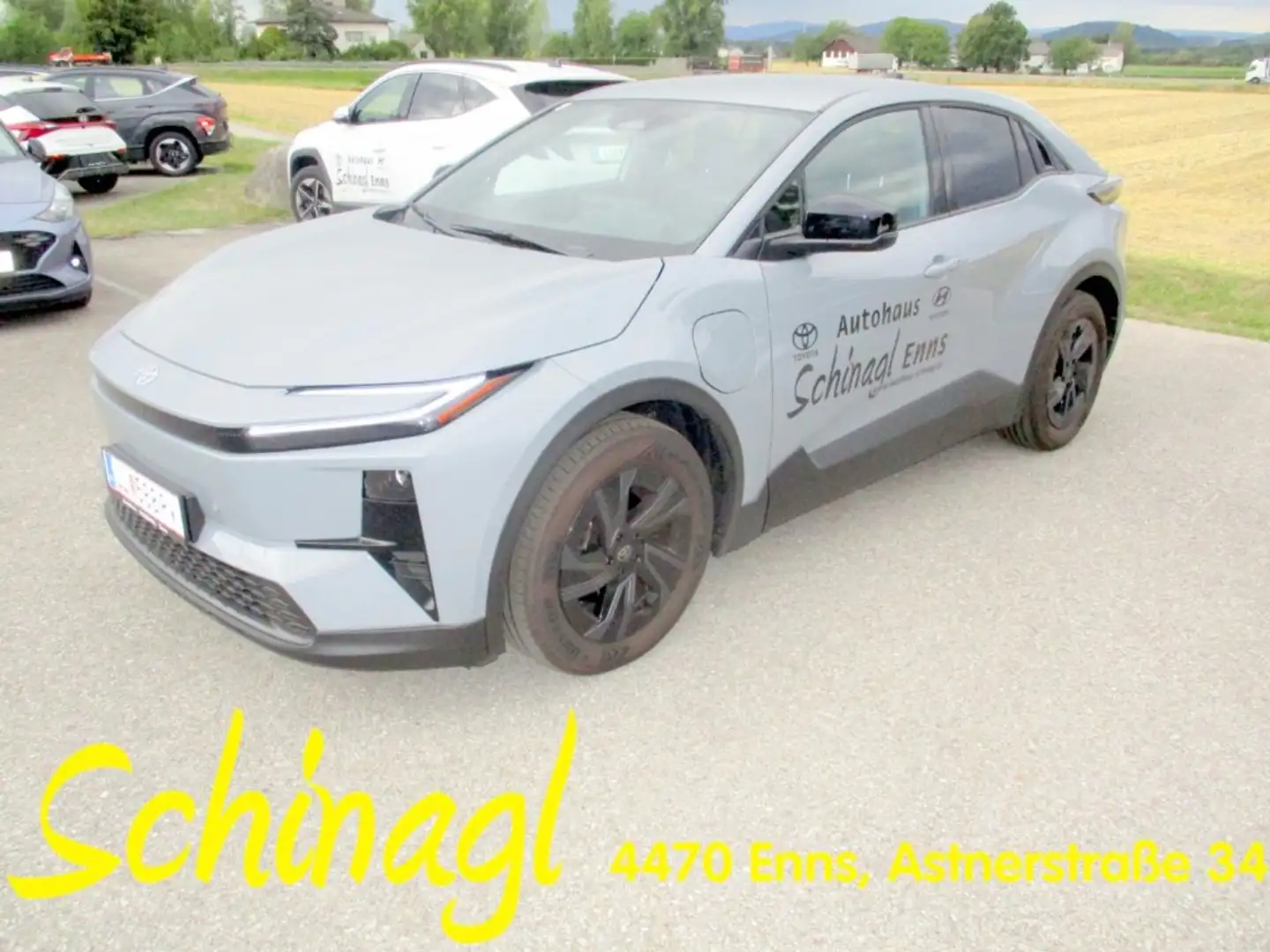 Toyota C-HR+ EV Teamplayer Grau - 1