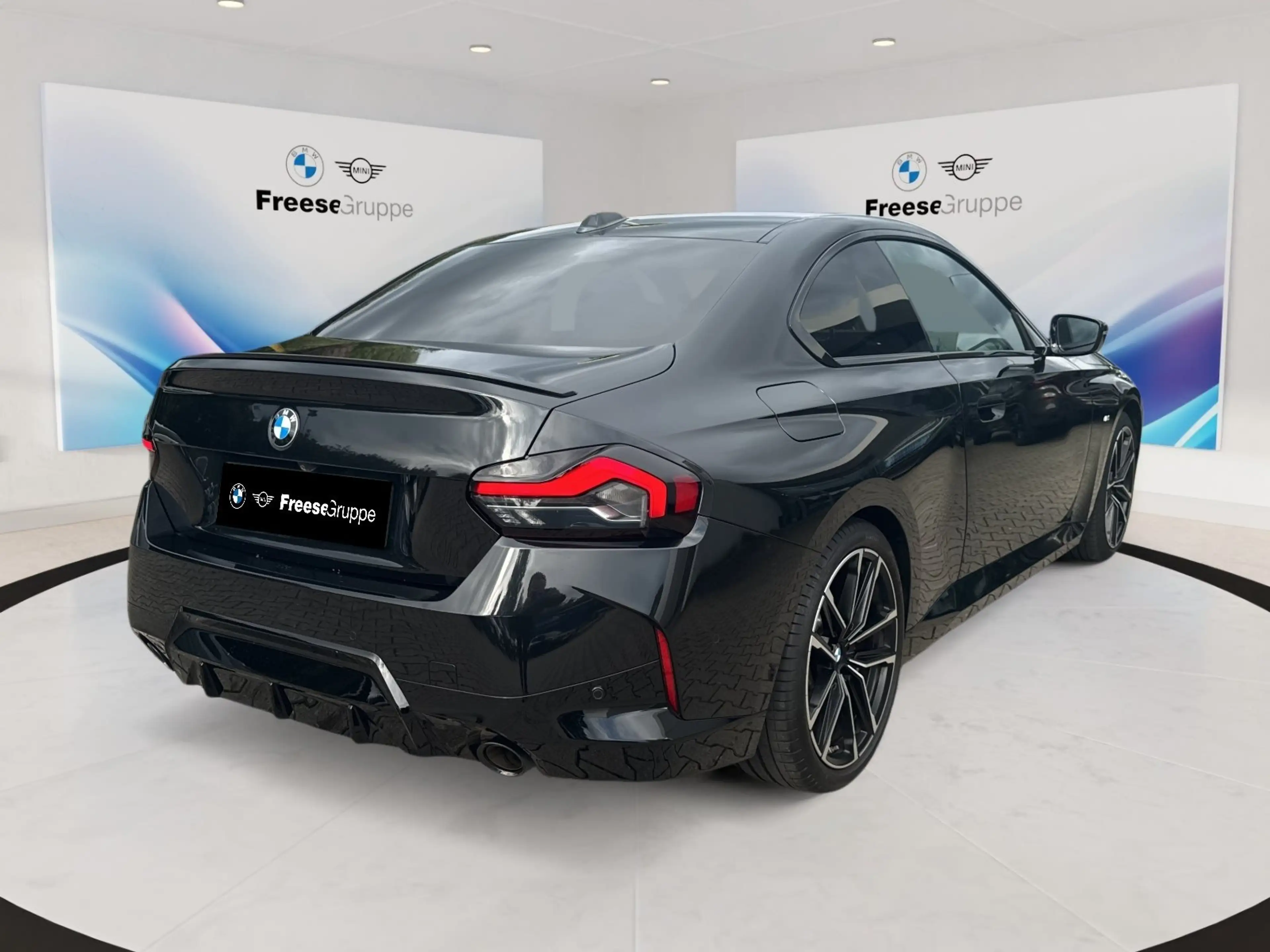 BMW 220 i — photo 6