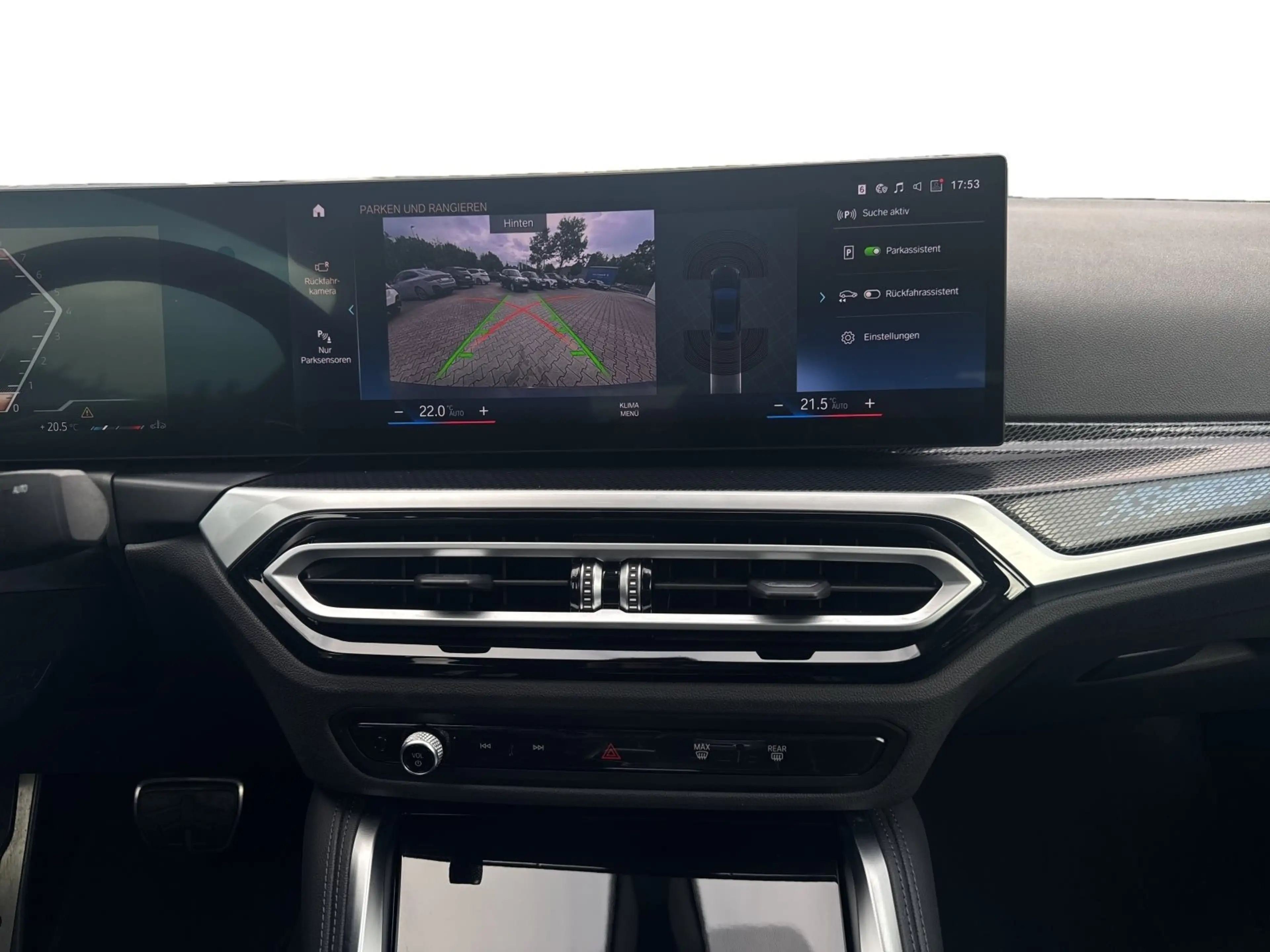 BMW 220 i — photo 12