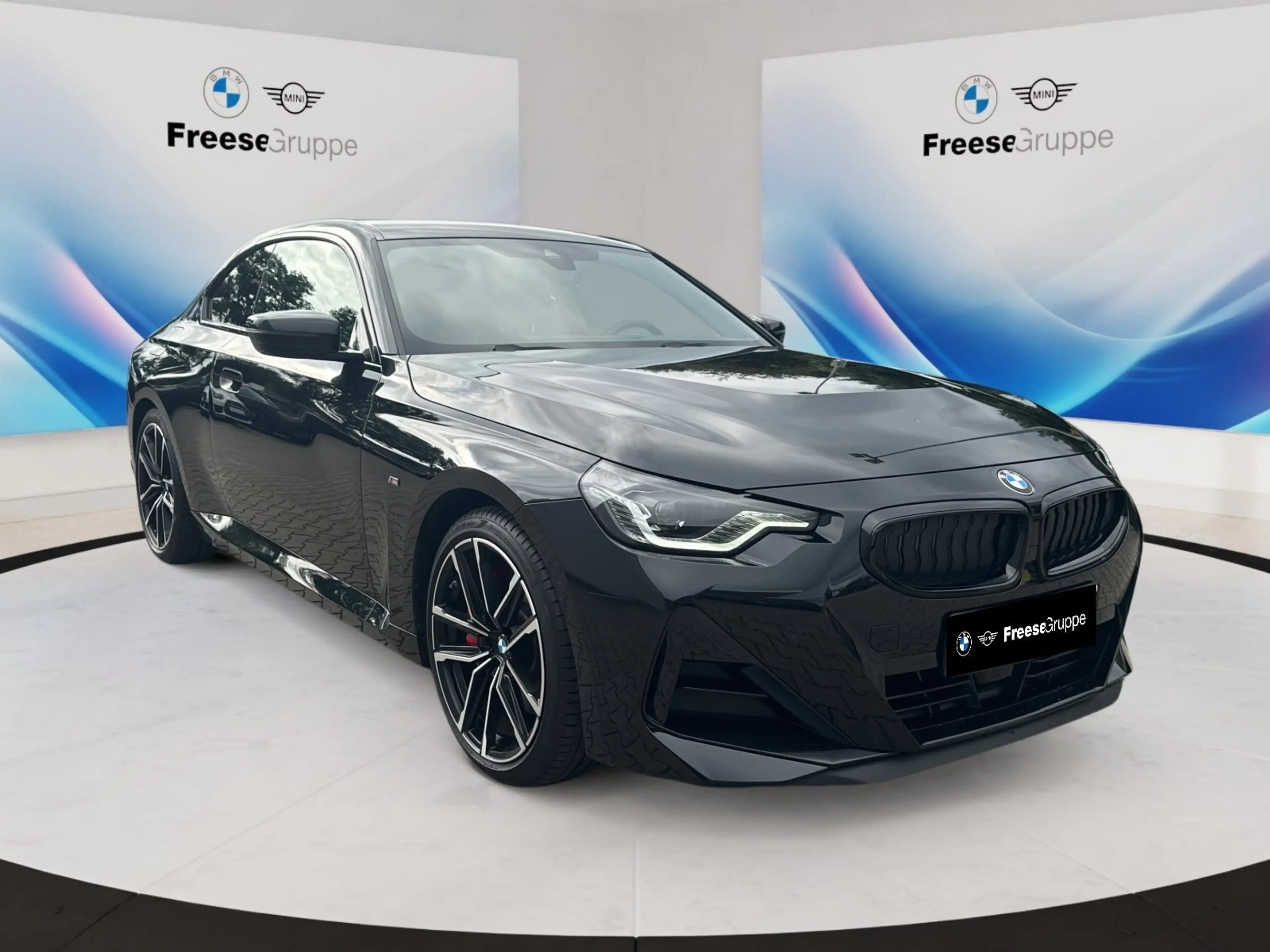 BMW 220 i — photo 8