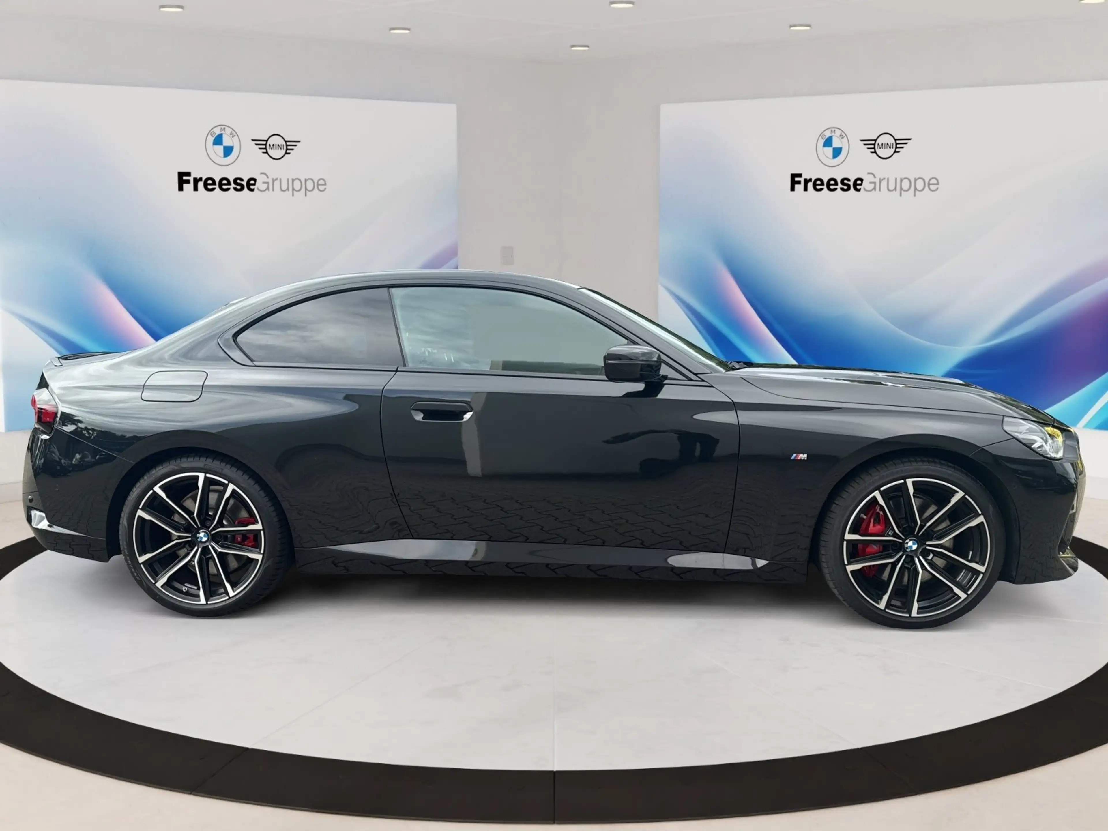 BMW 220 i — photo 7