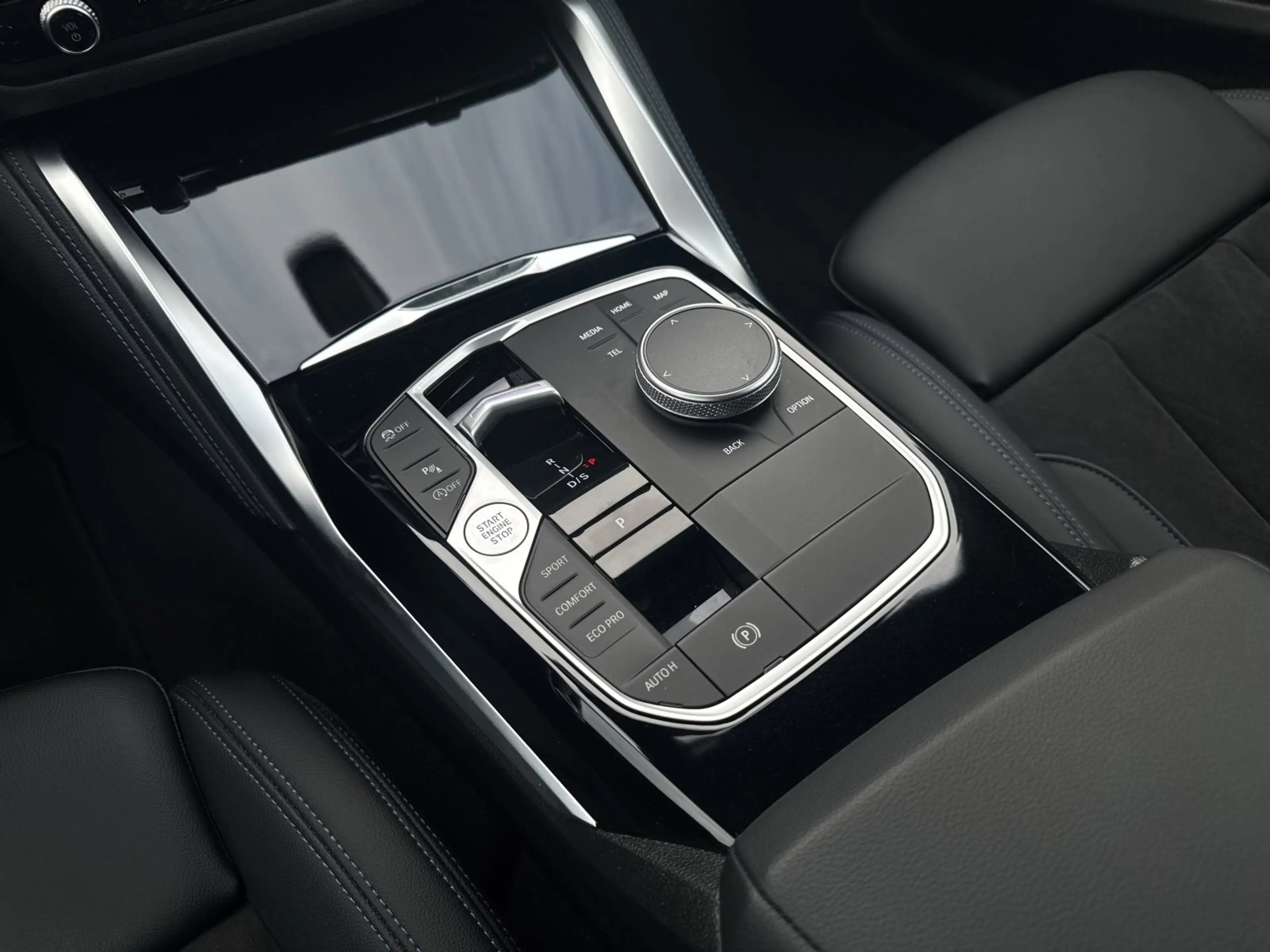 BMW 220 i — photo 13