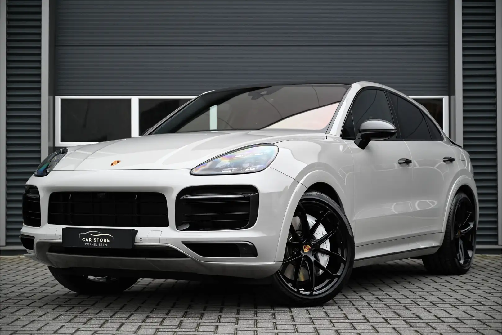 Porsche Cayenne Coupé 3.0 E-Hybrid / LIGHTWEIGHT / KRIJT GRIJS / P Gris - 1