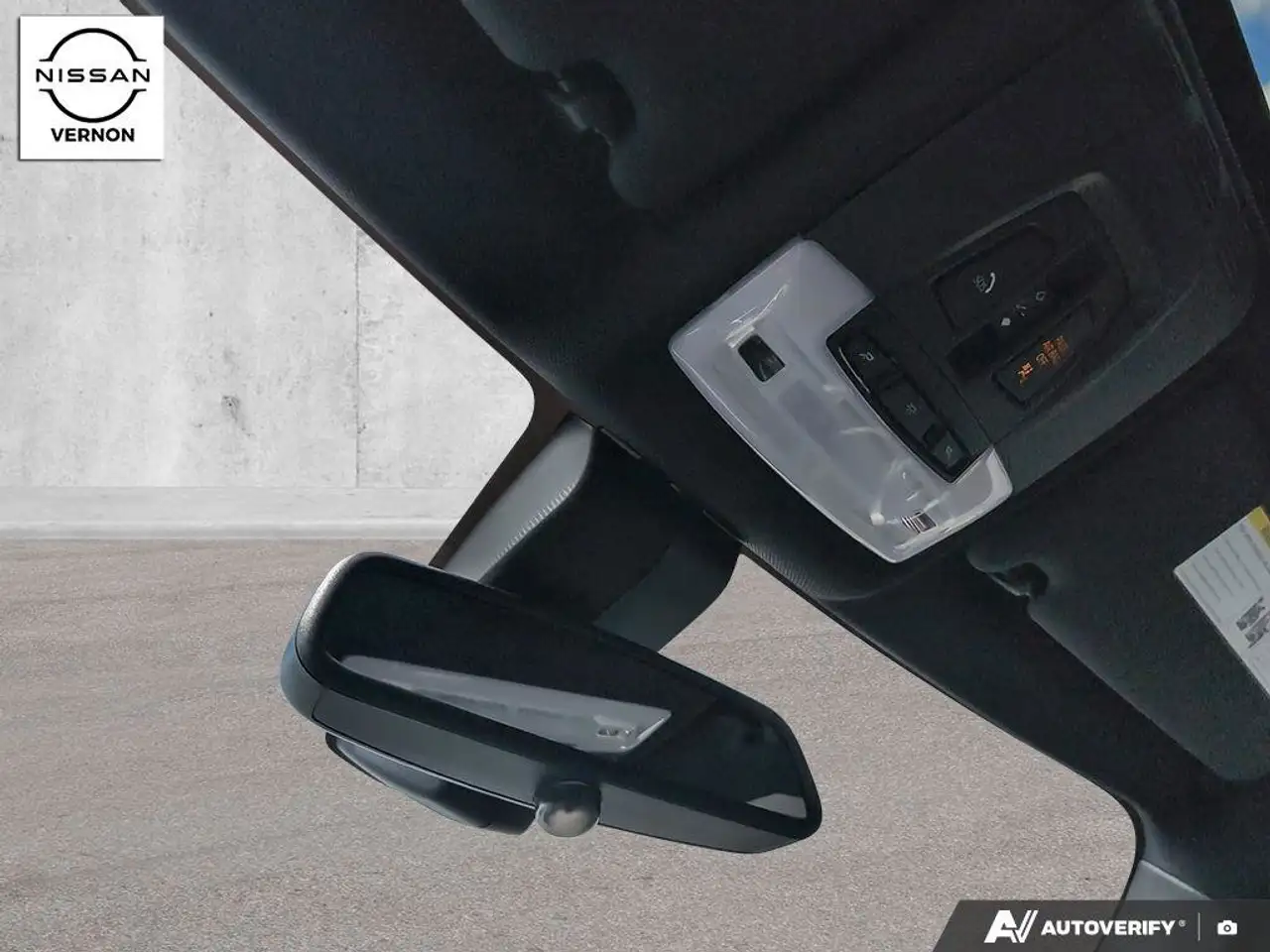 BMW 3 Series photo BMW 3 Series