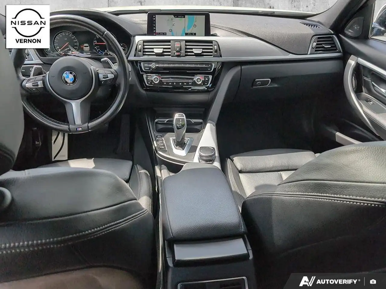 BMW 3 Series photo BMW 3 Series