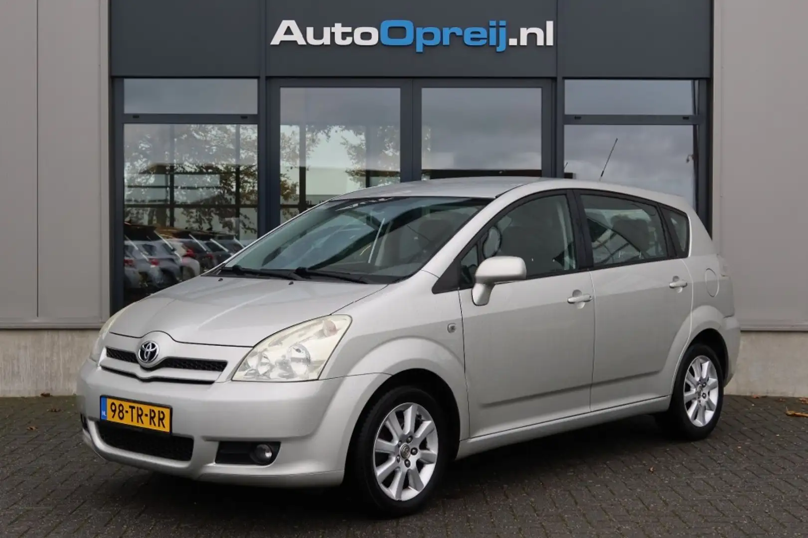 Toyota Verso 1.8 VVT-I Sol AUTOMAAT 7personen Clima, Cruise, Tr Grijs - 1