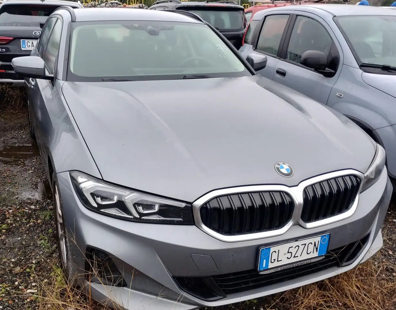 BMW 316 G21 2022 Touring 316d Touring mhev 48V auto Gris - 2