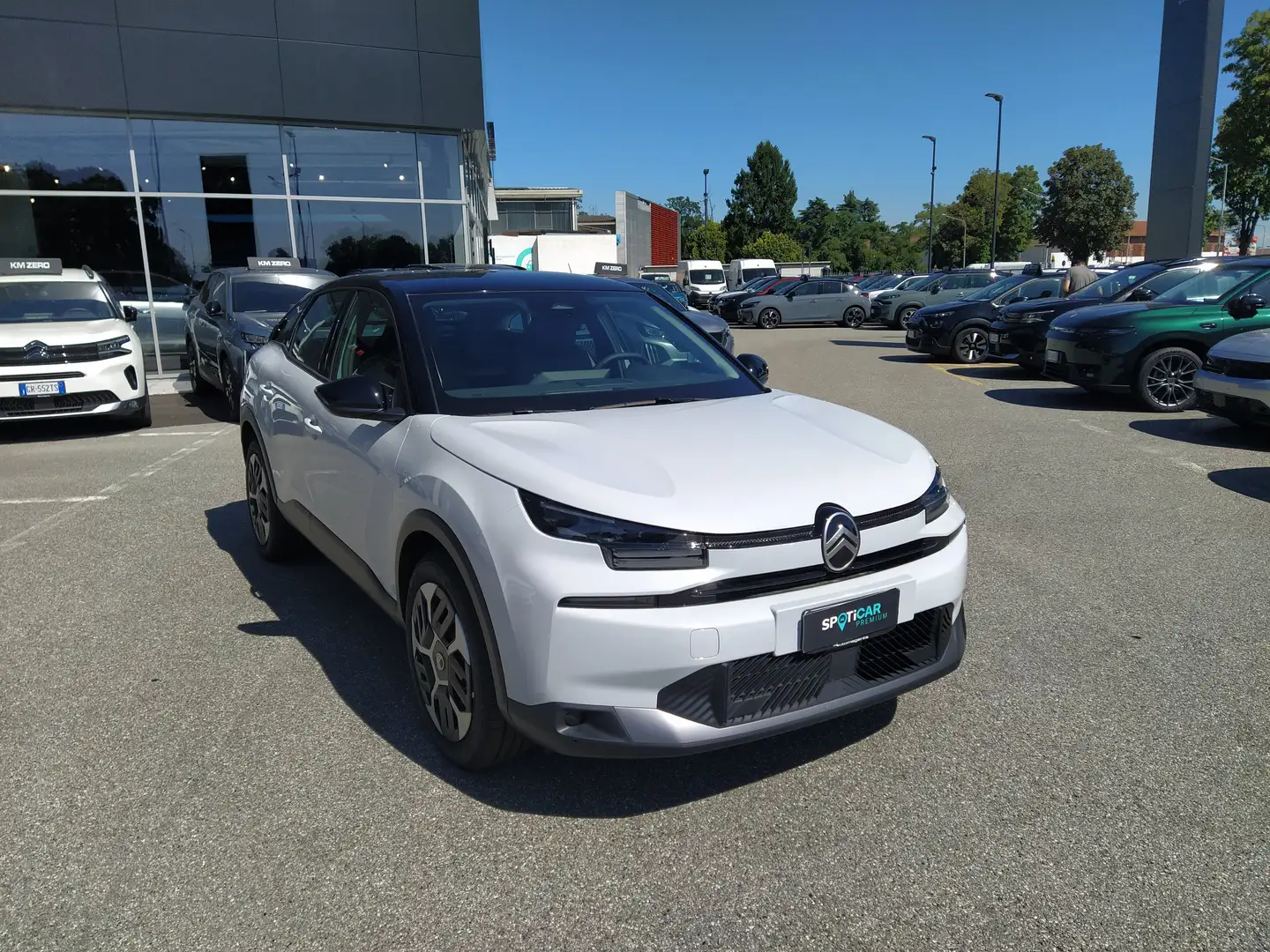 Citroen C4 1.2 PureTech 130cv EAT8 PLUS KM ZERO Weiß - 1