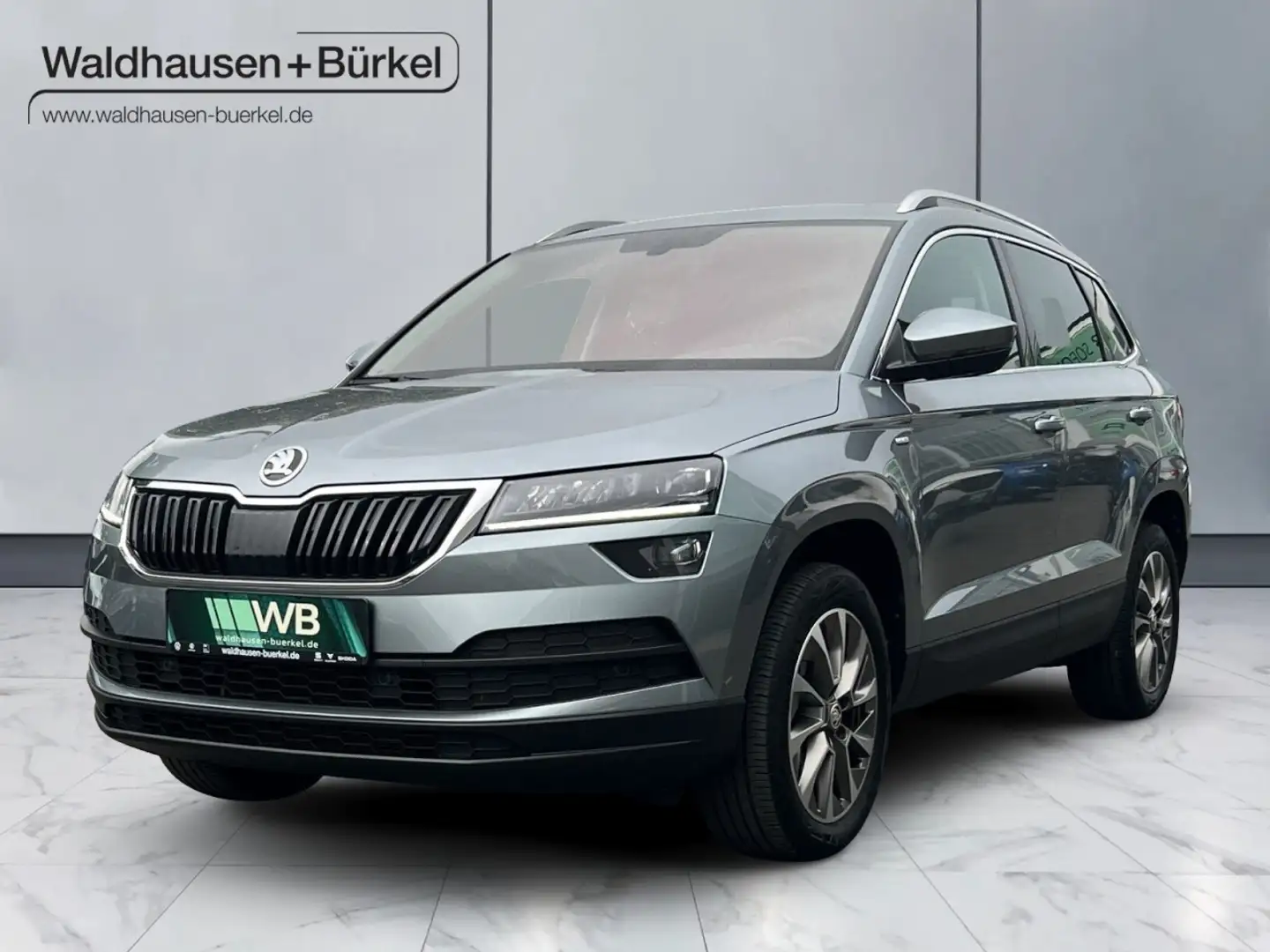 Skoda Karoq 1.5 TSI ACT Clever OPF *AHK *R.KAM Klima Navi Grigio - 1