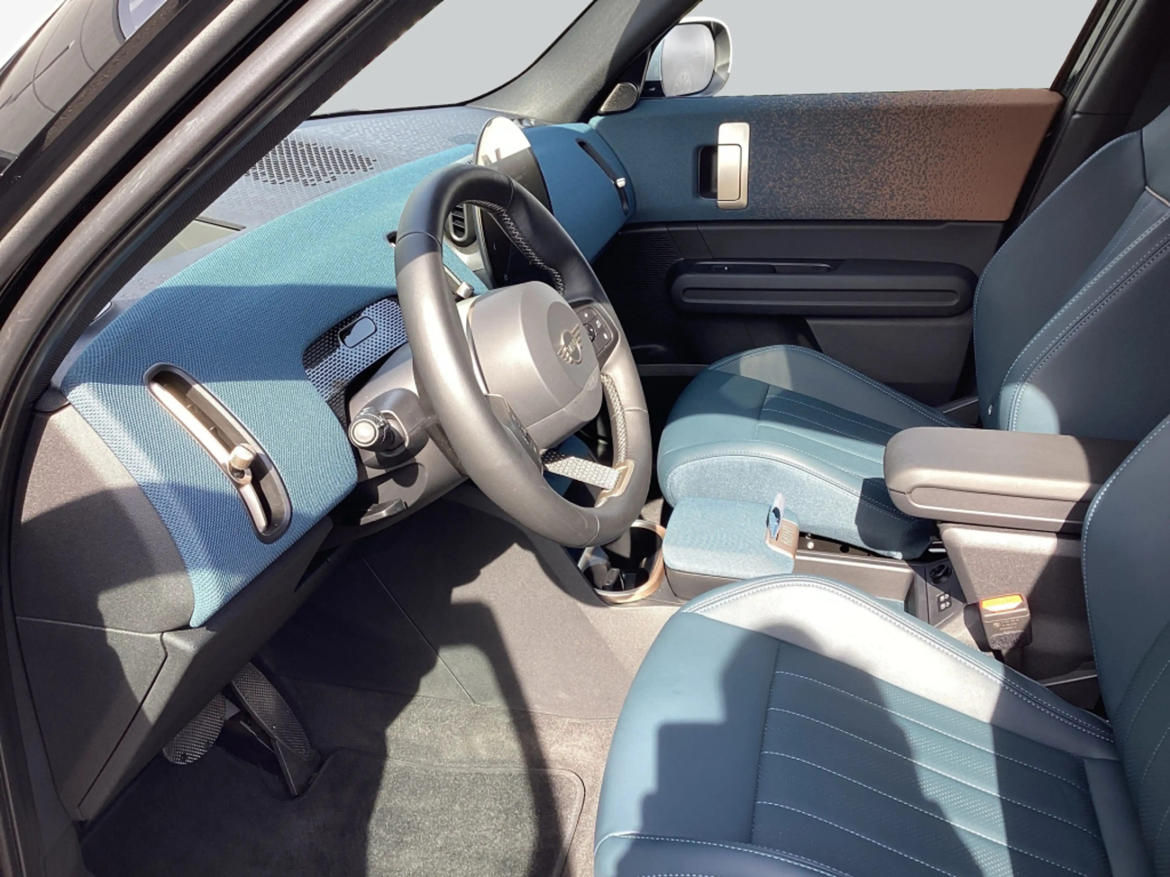 MINI Countryman C Countryman C Favoured Trim Pano* AHK* — photo 9