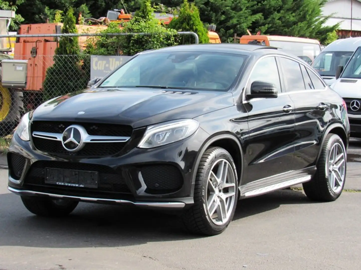 Mercedes-Benz GLE 350 d Coupe AMG Panorama VOLL Schwarz - 1