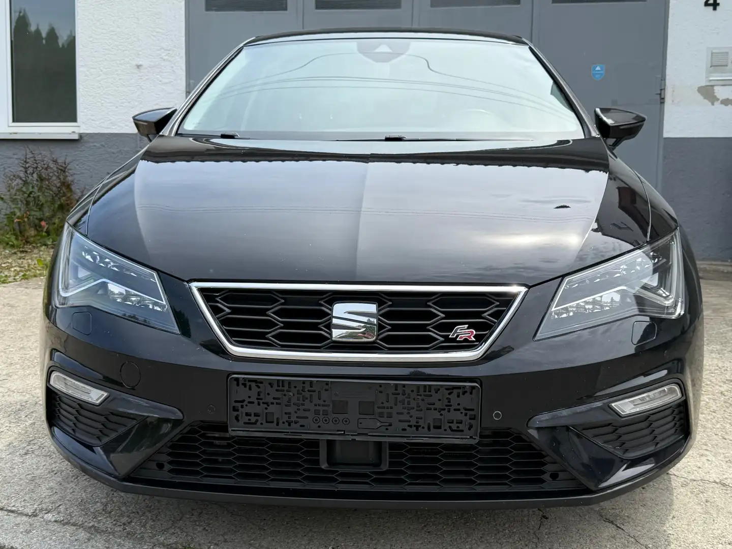 SEAT Leon FR*Aut*Navi*Led*Acc* Noir - 2