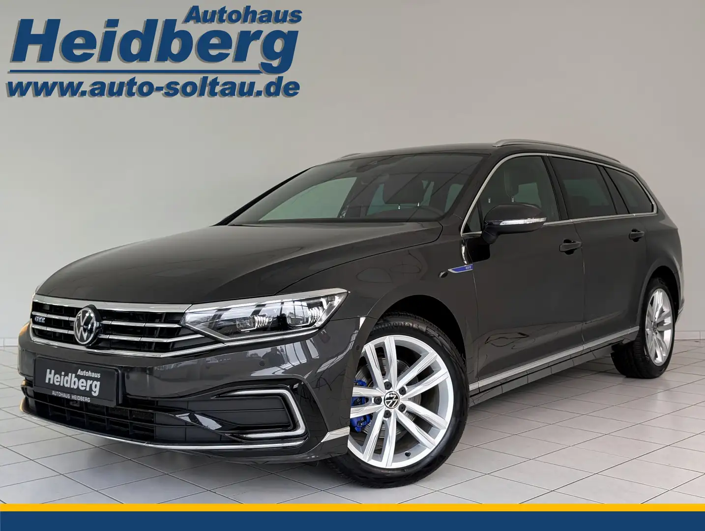 Volkswagen Passat Variant Plug-In-Hybrid GTE AHK Virtual IQ ACC Standhzg 18" Gris - 1