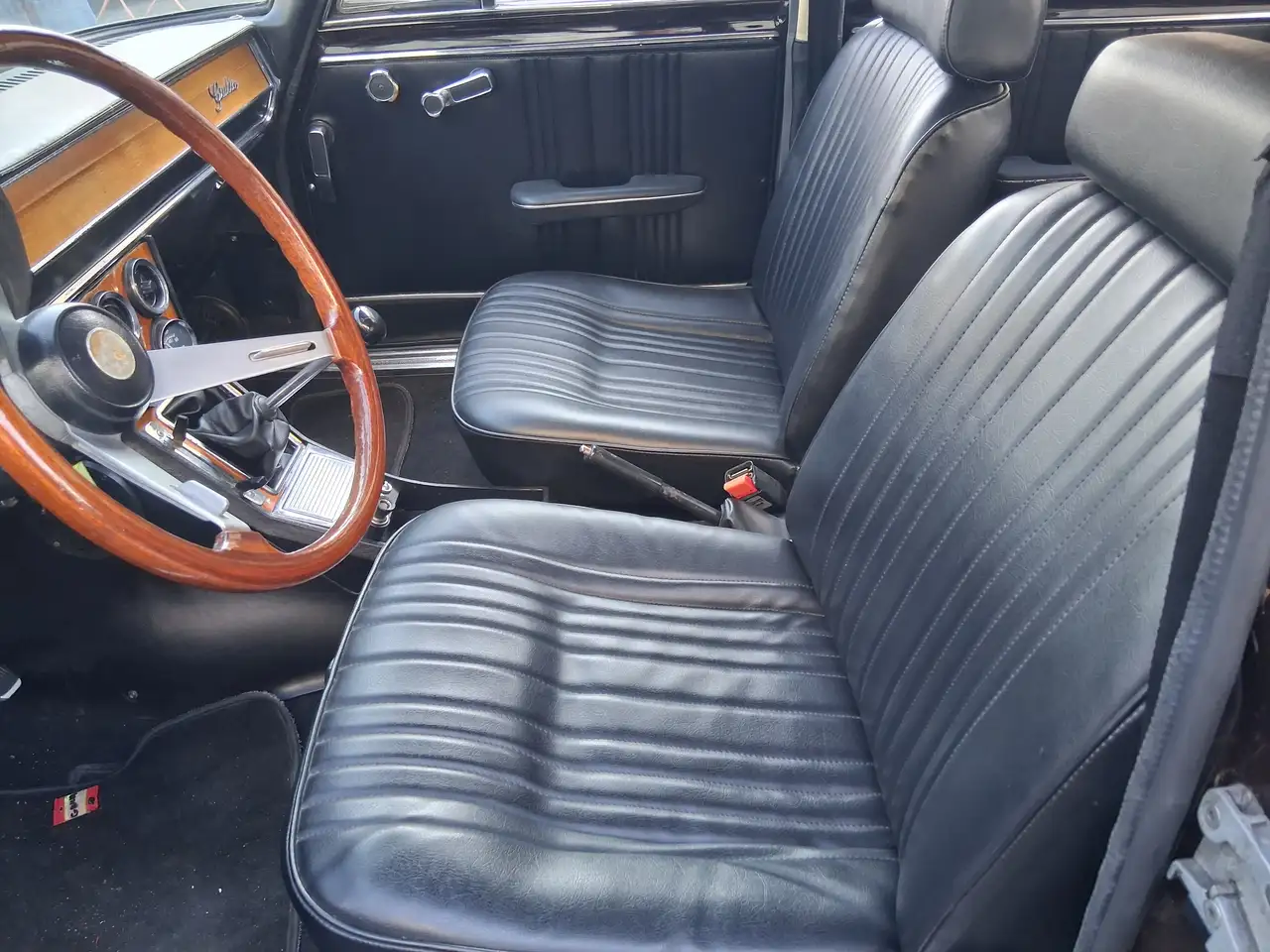 Alfa Romeo Giulia 1600 Super, foto 4