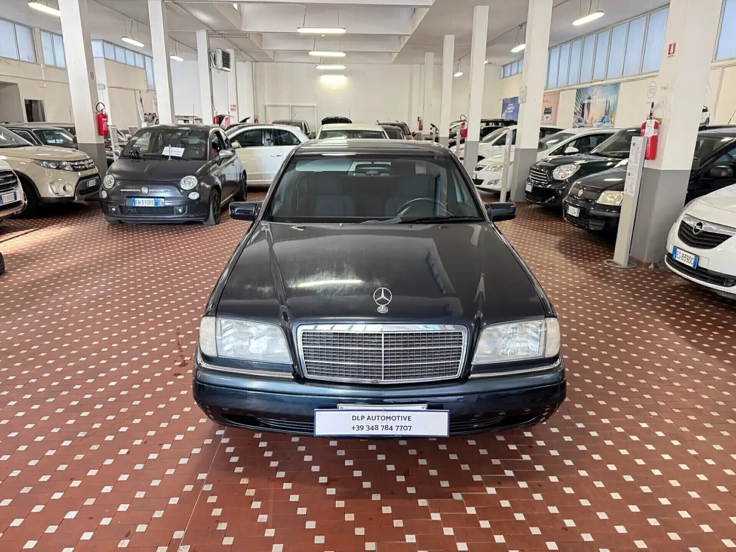 Mercedes-Benz C 180 C 180 cat Classic Blau - 2