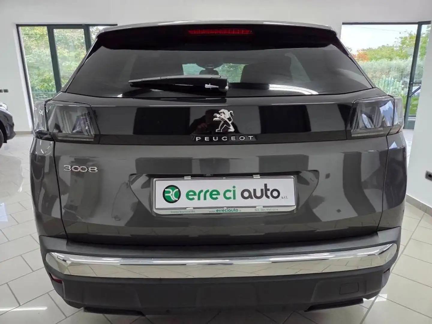Peugeot 3008 BlueHDi 130 S&S EAT8 Allure Pack Gris - 2