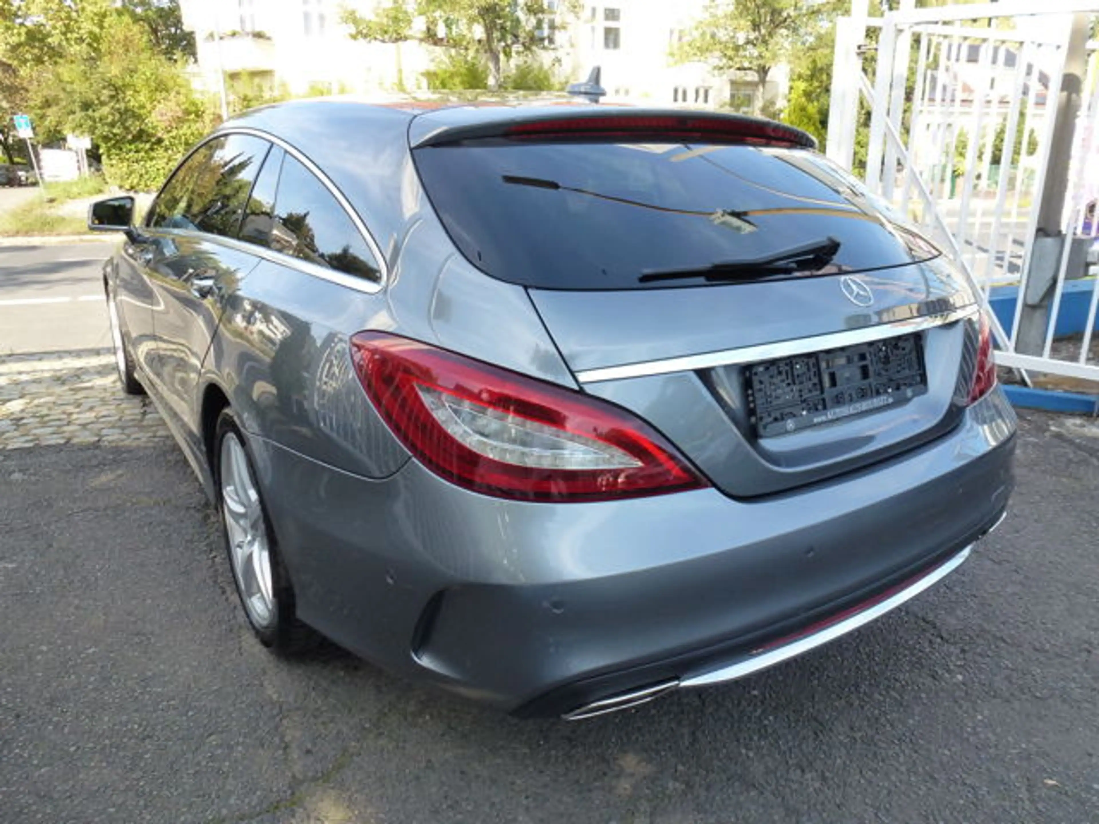 Mercedes-Benz CLS 400 unfallfrei, AMG-Line, Standheizung, — photo 4