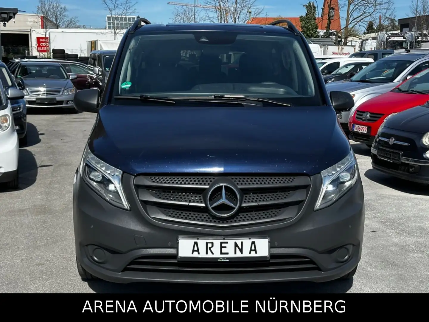 Mercedes-Benz Vito Tourer Pro 119 CDI Lang*Automatik*8Sitzer Blau - 2