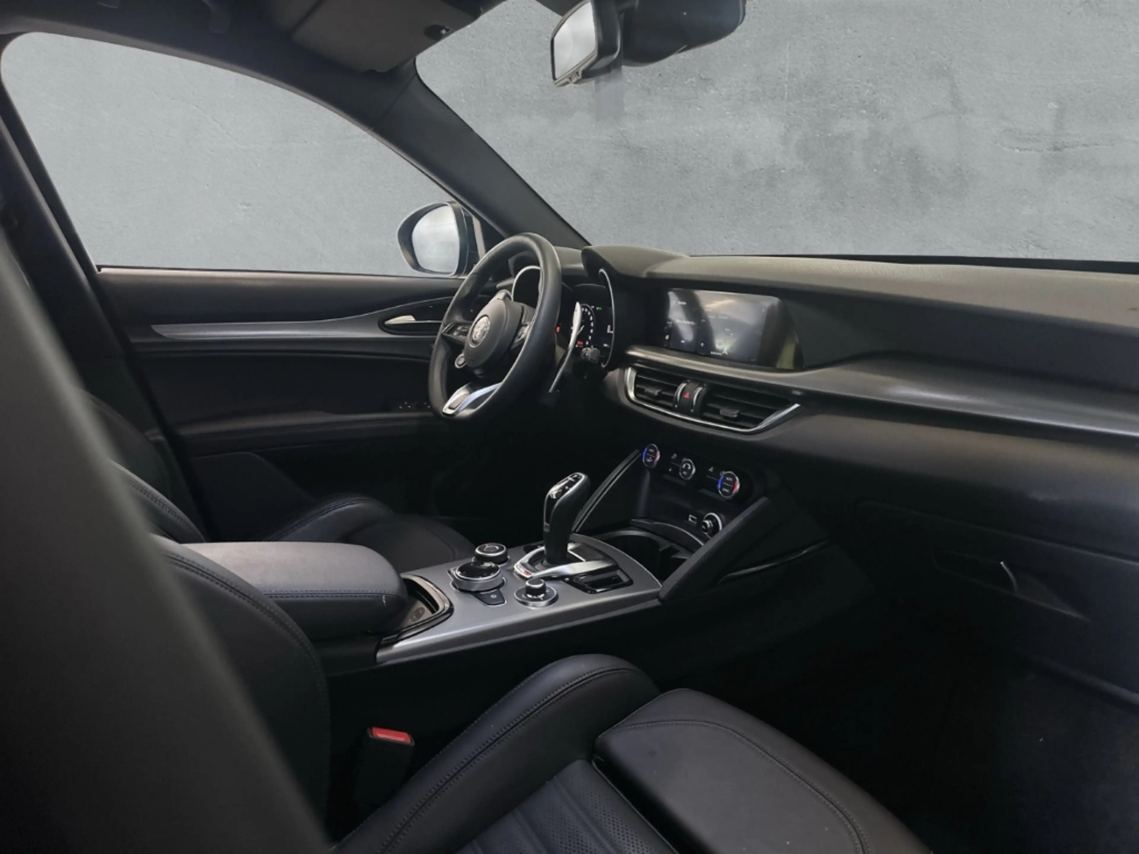 Alfa Romeo Stelvio 2.2 Q4 Veloce ACC AHK Matrix Kamera 20'' — photo 14