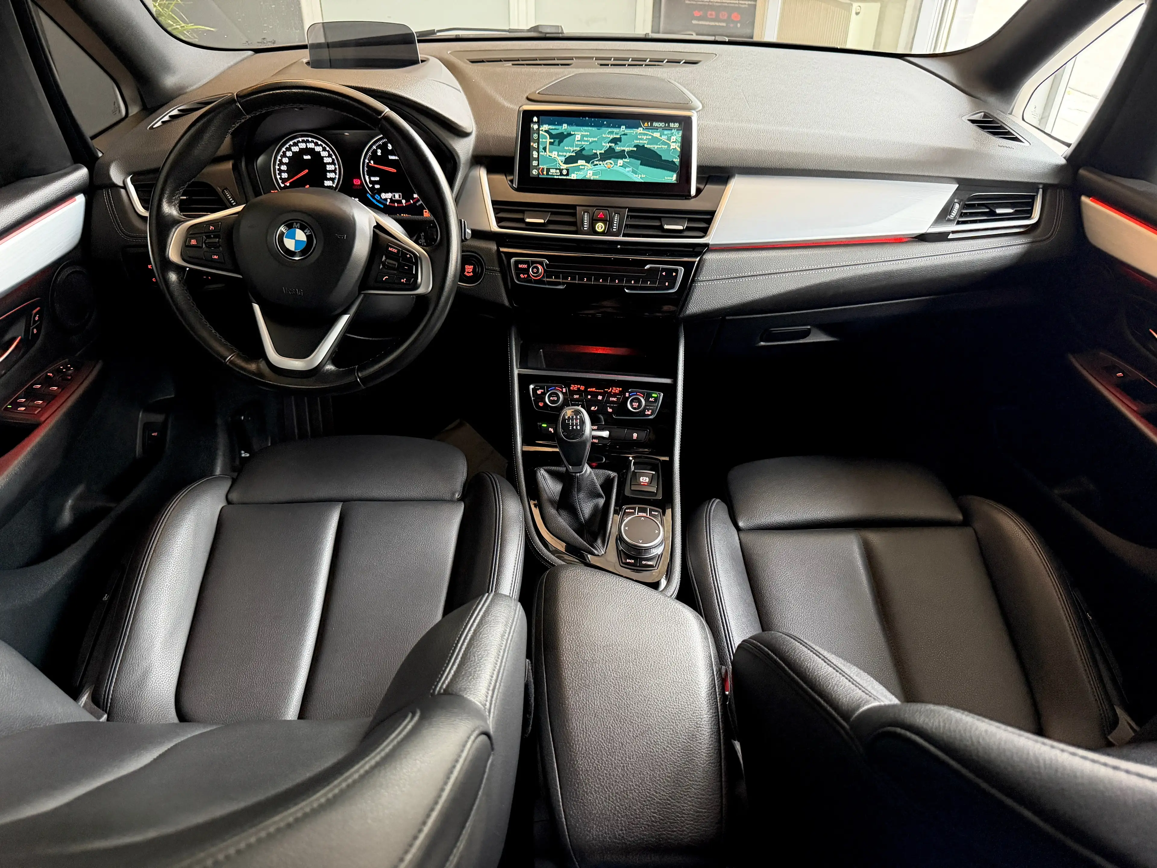 BMW 216 i Active Tourer🟥SPORT Line ✅GARANTIE 1an✅Full Option*+12 mois d’assistance TOURING dépannage offerts — photo 6
