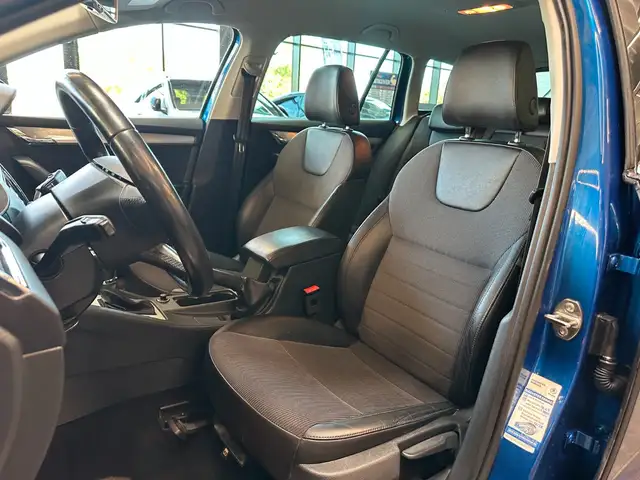 Skoda Octavia view 9