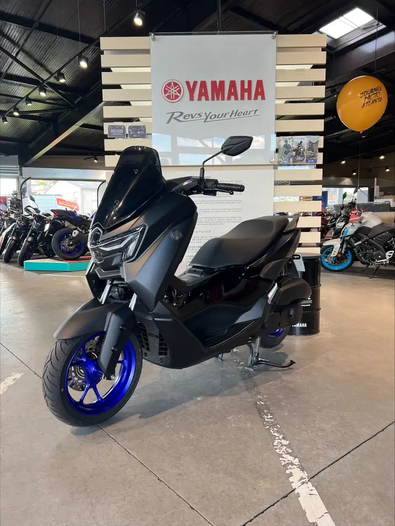 Yamaha NMAX Noir - 1
