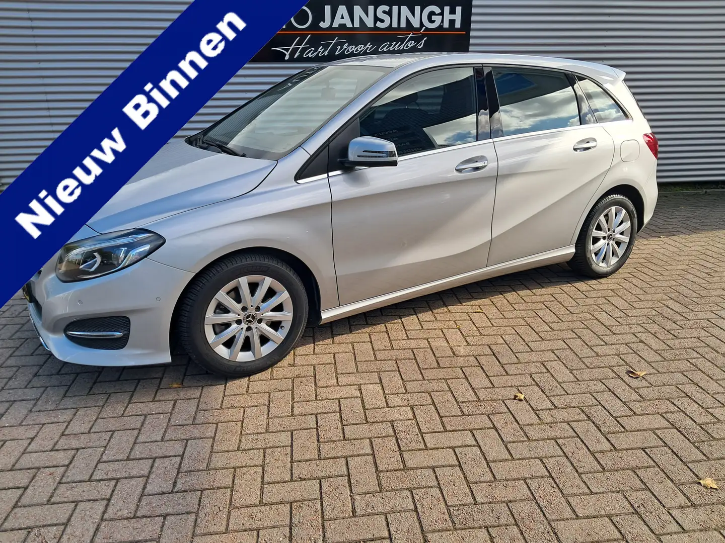 Mercedes-Benz B 180 Ambition Automaat met 20.409 km !!!!! | Clima | Cr Gris - 1