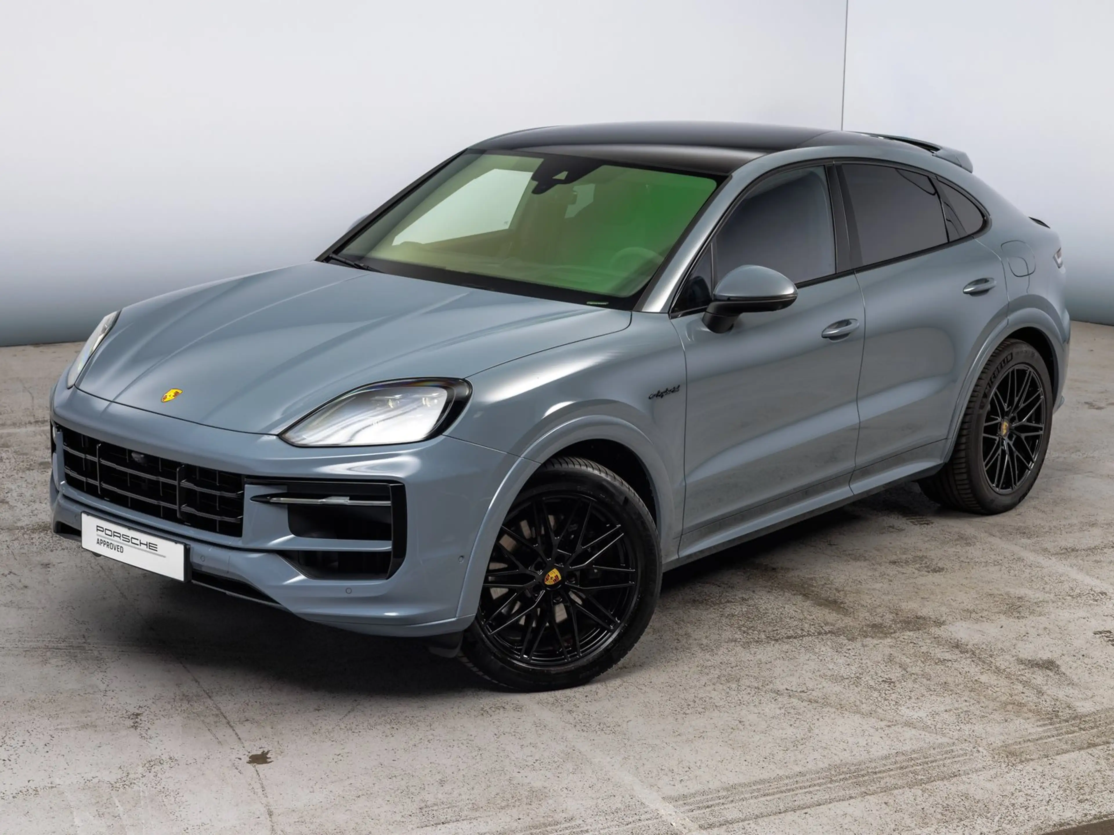 Porsche Cayenne E-Hybrid Coupé — photo 4