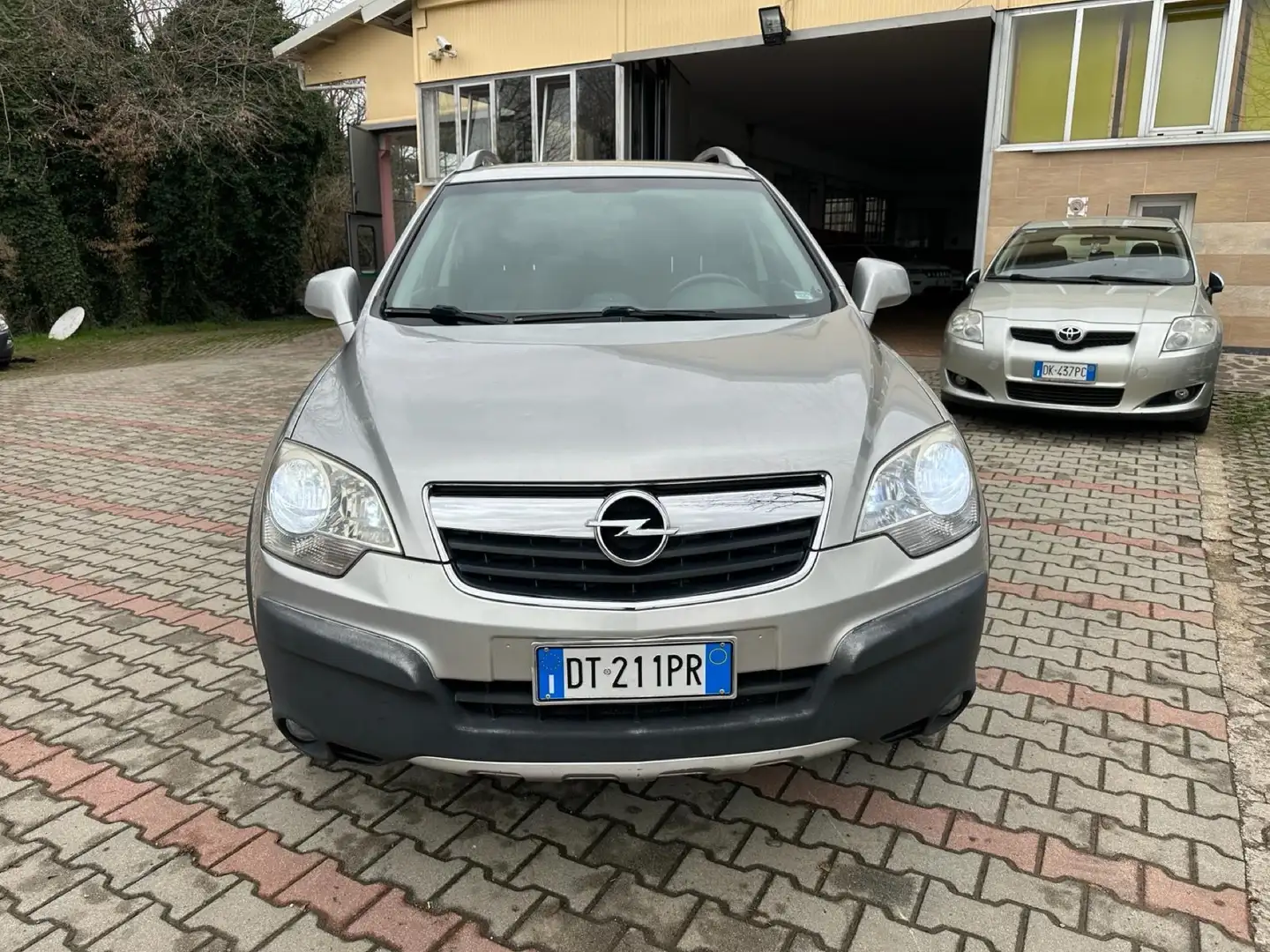 Opel Antara 2.0 cdti Cosmo 150cv Gris - 2