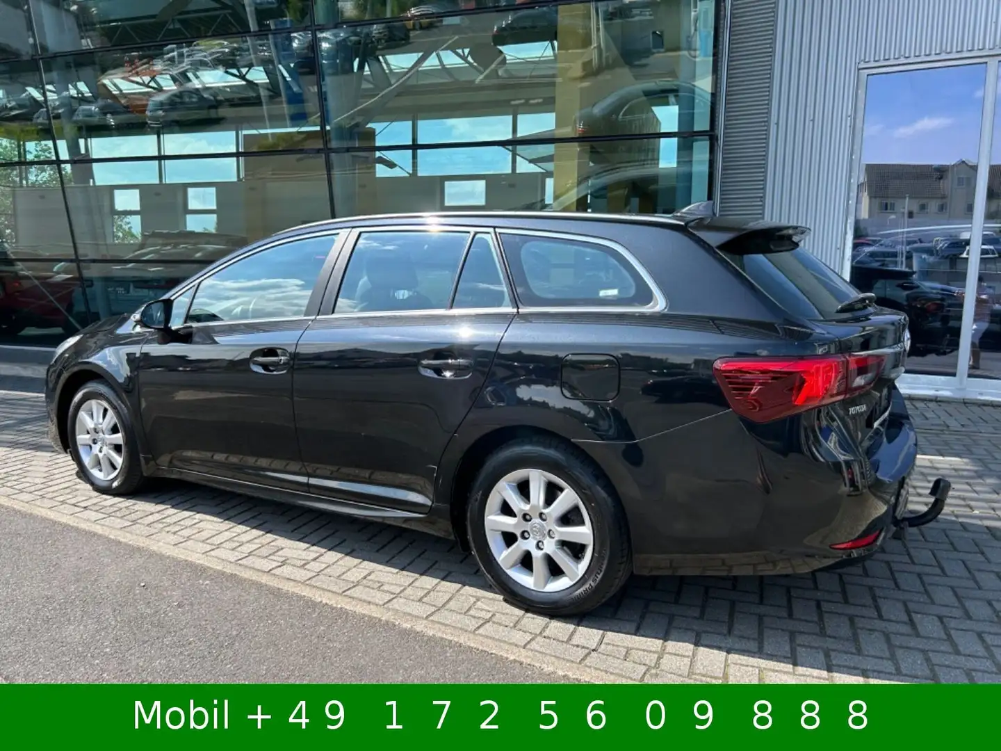Toyota Avensis 1,6 D4D Touring Sports Comfort AHK Navi Negro - 1