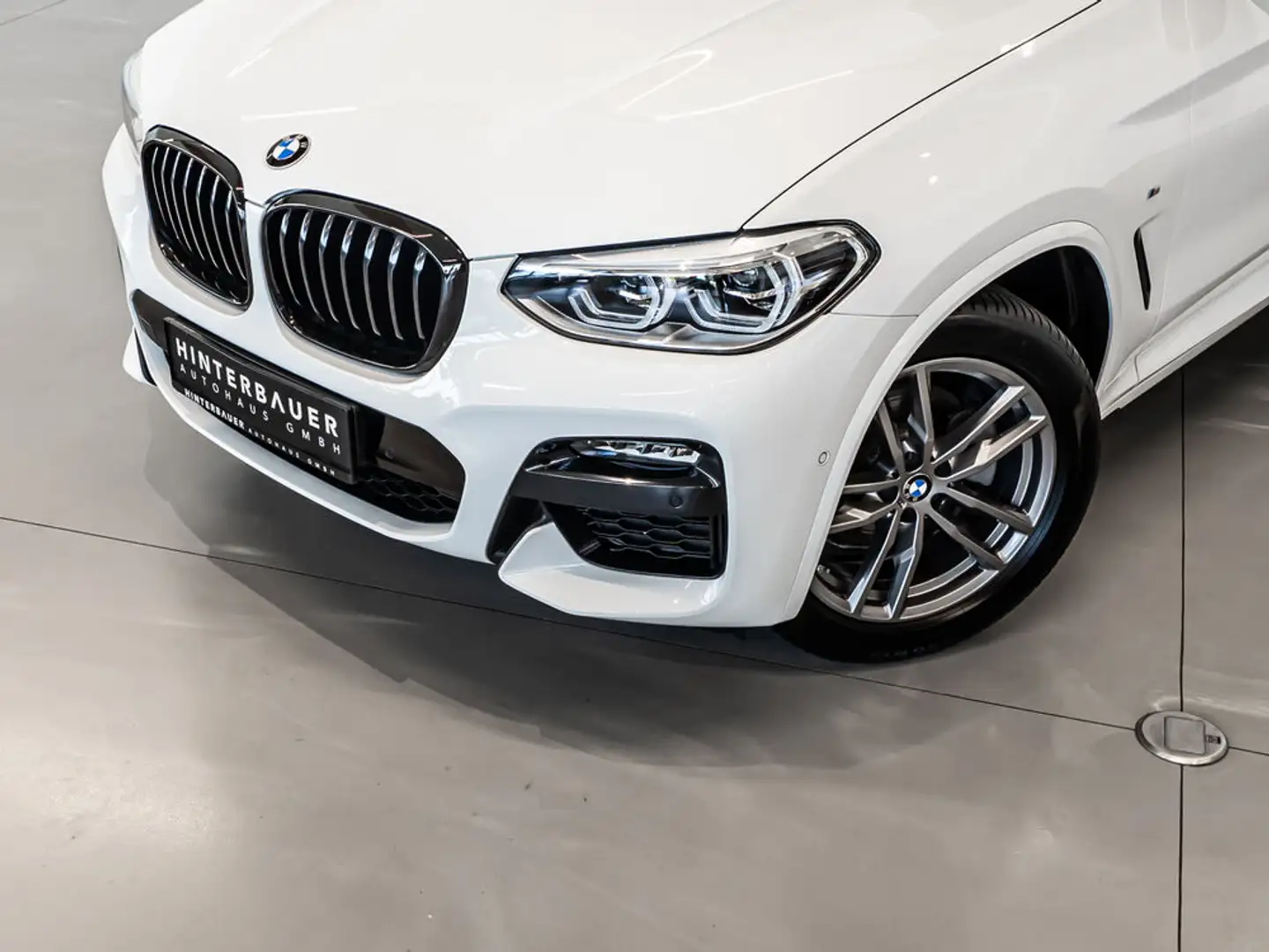 BMW X3 xDrive20d M-SPORT*HEAD-UP**PANO*ERSTBESITZ* Weiß - 2