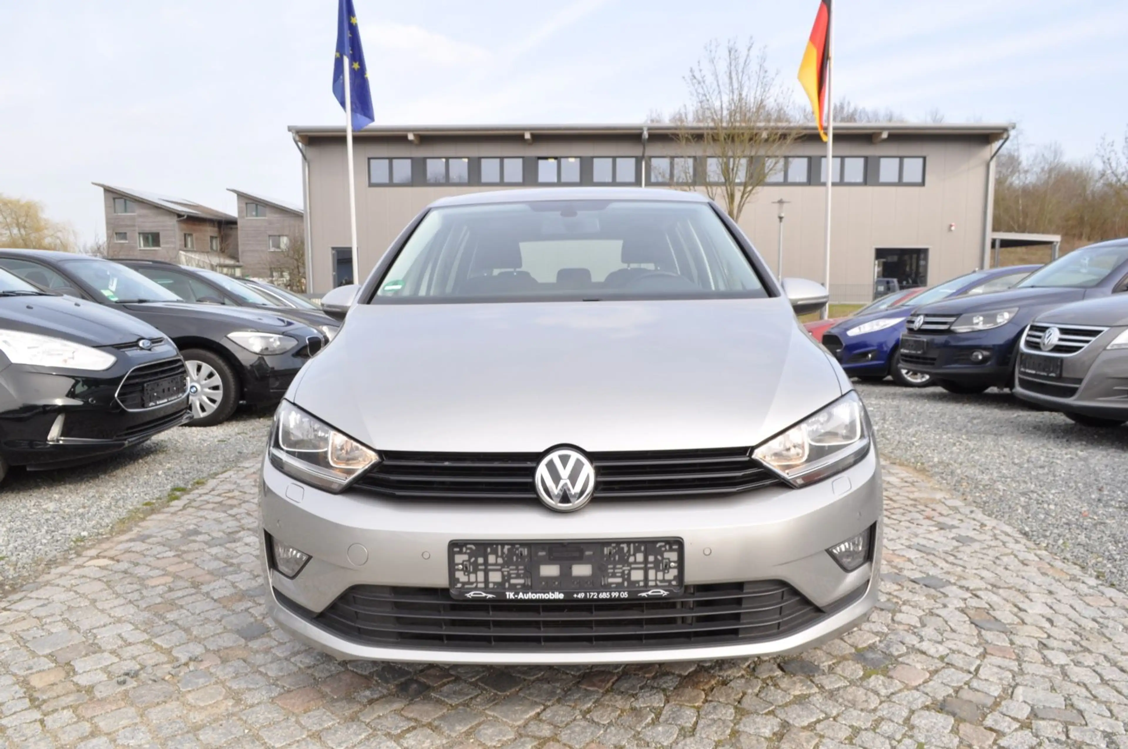 Volkswagen Golf Sportsvan VII Trendline BMT/START-STOPP/AHK — photo 2
