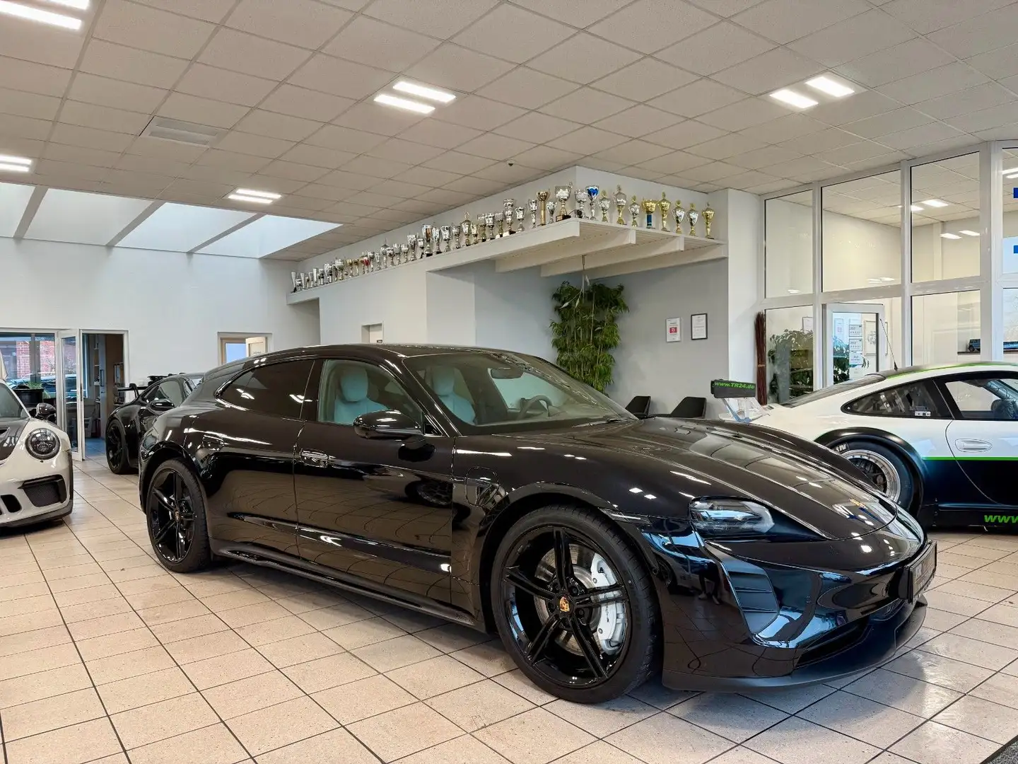 Porsche Taycan Sport Turismo GTS Panorama/ACC/APPROVED Schwarz - 1