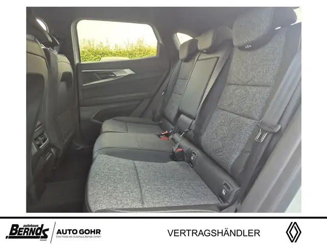 Renault Austral view 7