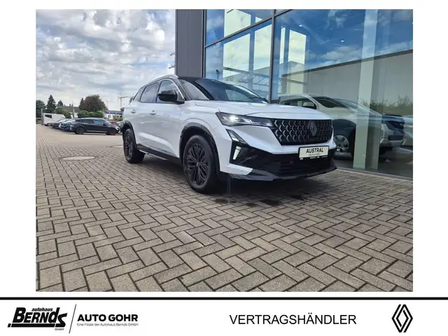 Renault Austral view 2