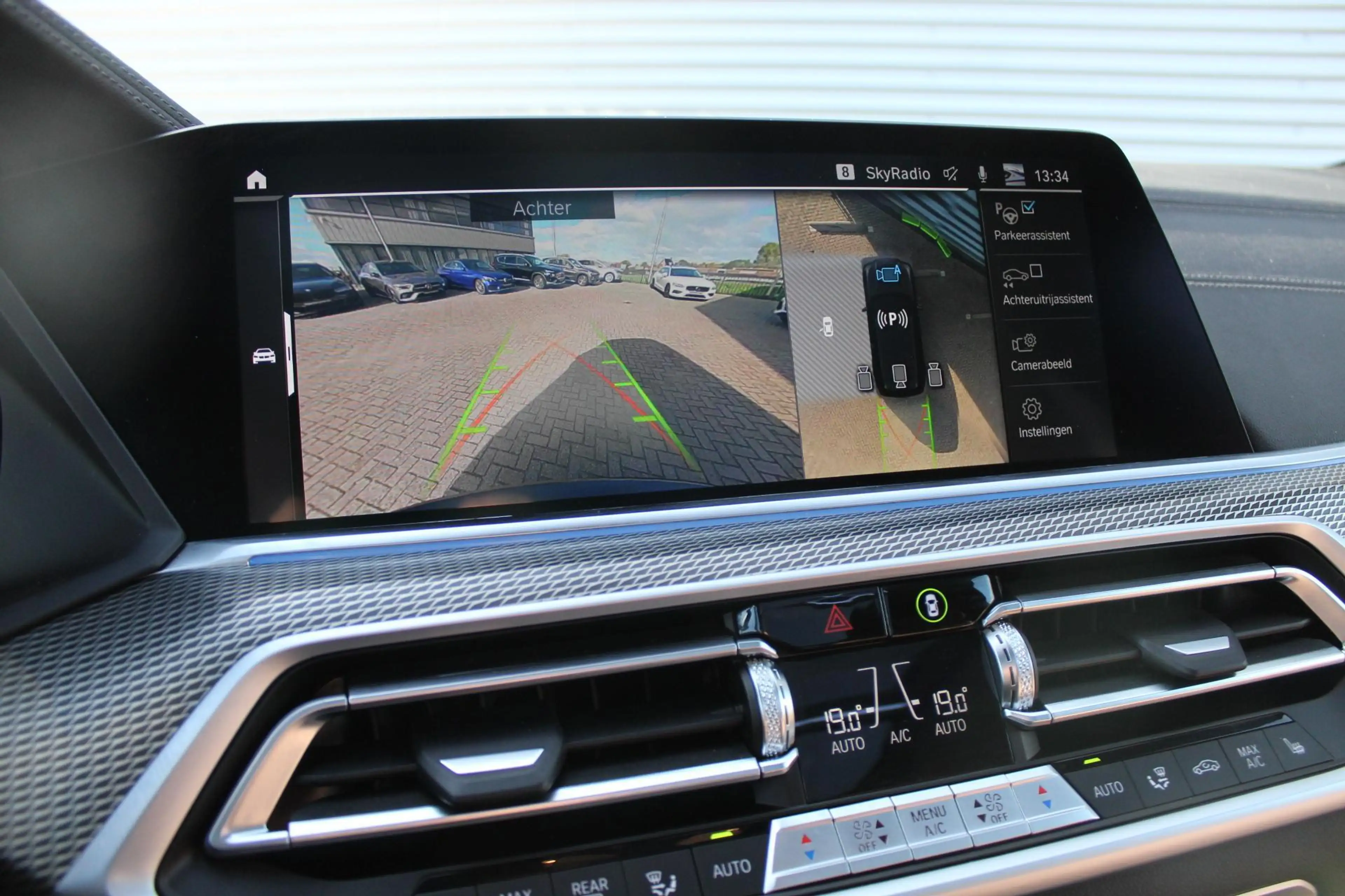 BMW X5 xDrive45e High Executive/Pano/M-Sport/Massage — photo 16