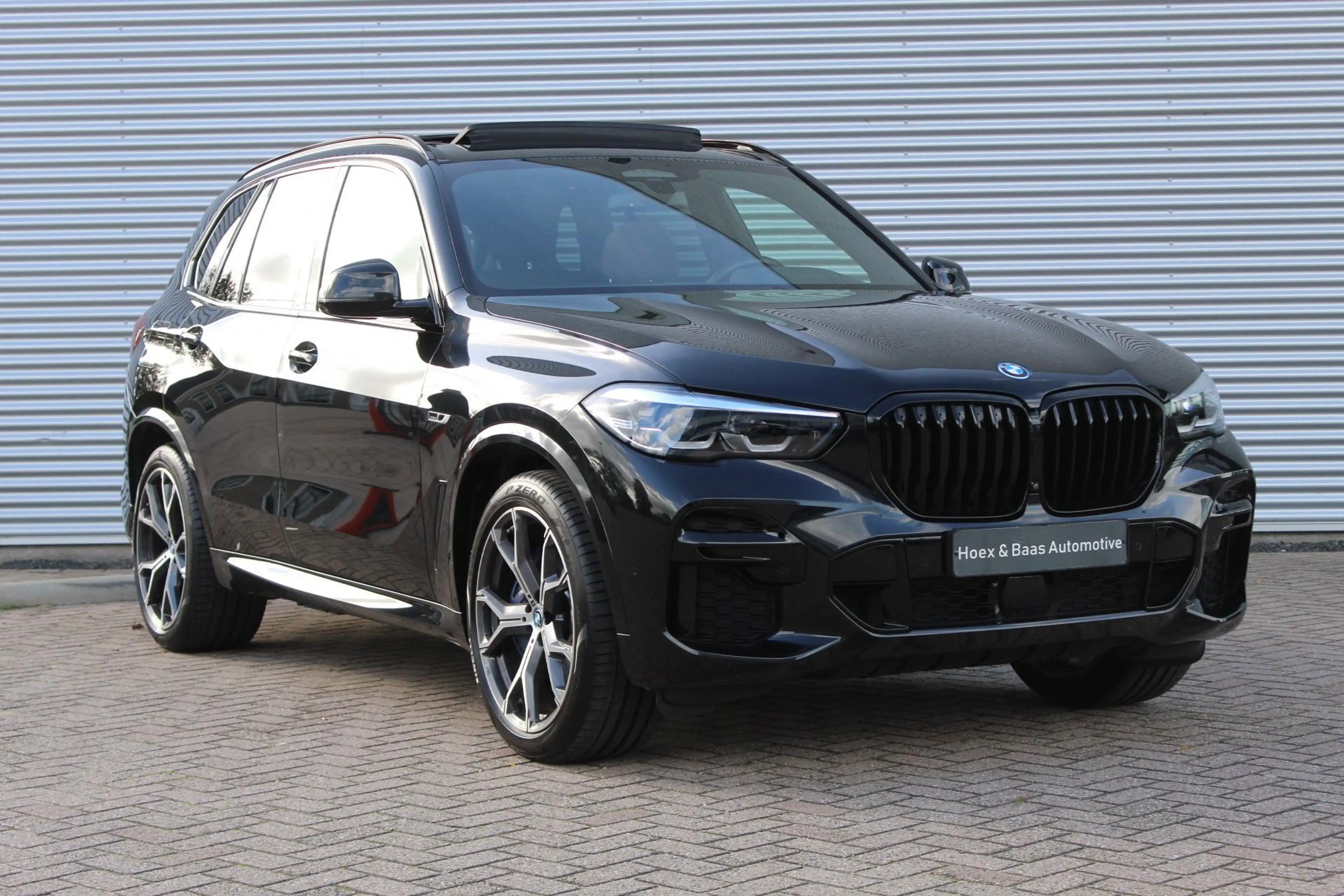 BMW X5 xDrive45e High Executive/Pano/M-Sport/Massage — photo 3