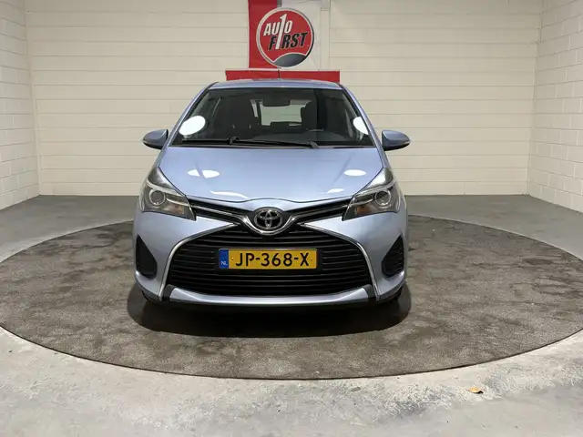 Toyota Yaris view 7