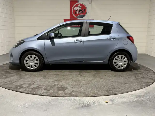 Toyota Yaris view 2