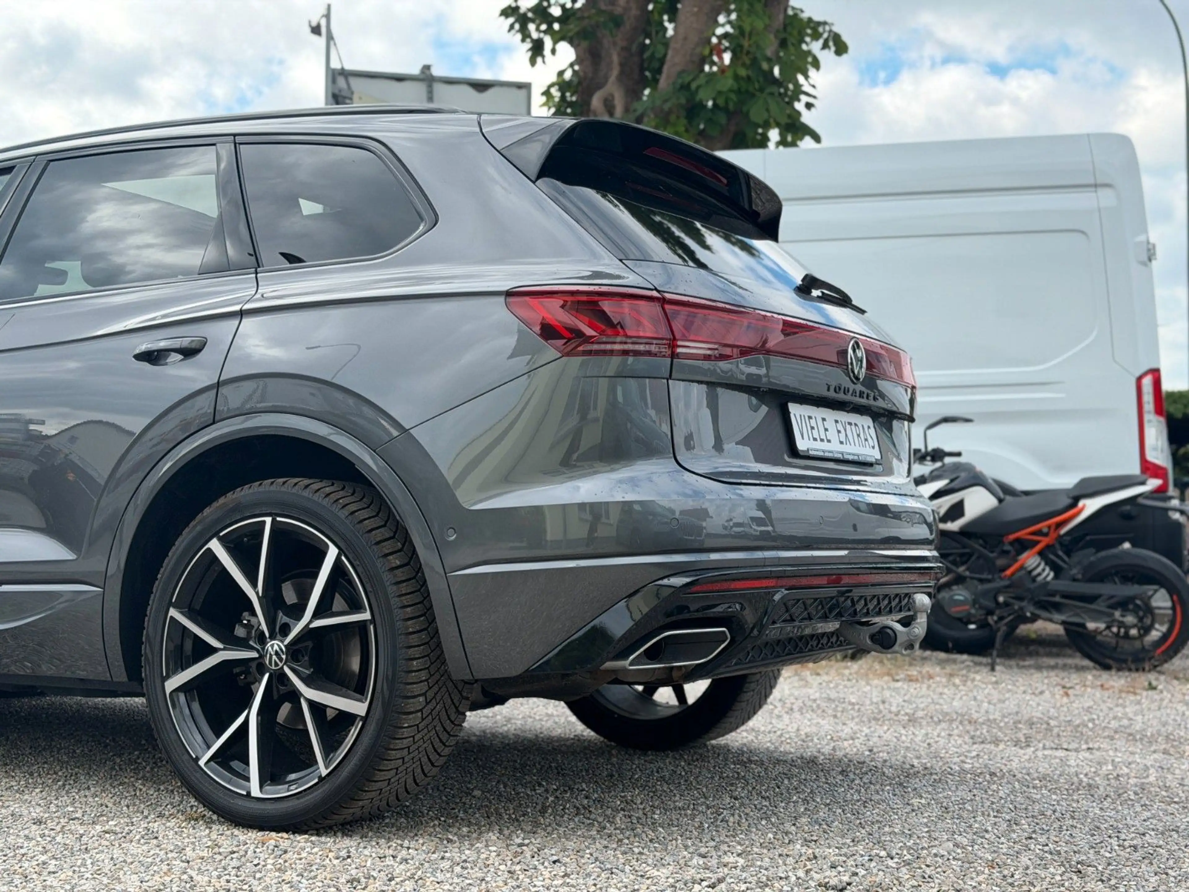 Volkswagen Touareg V6 Diesel 4M R-Line 22" Black Style VOLL — photo 6