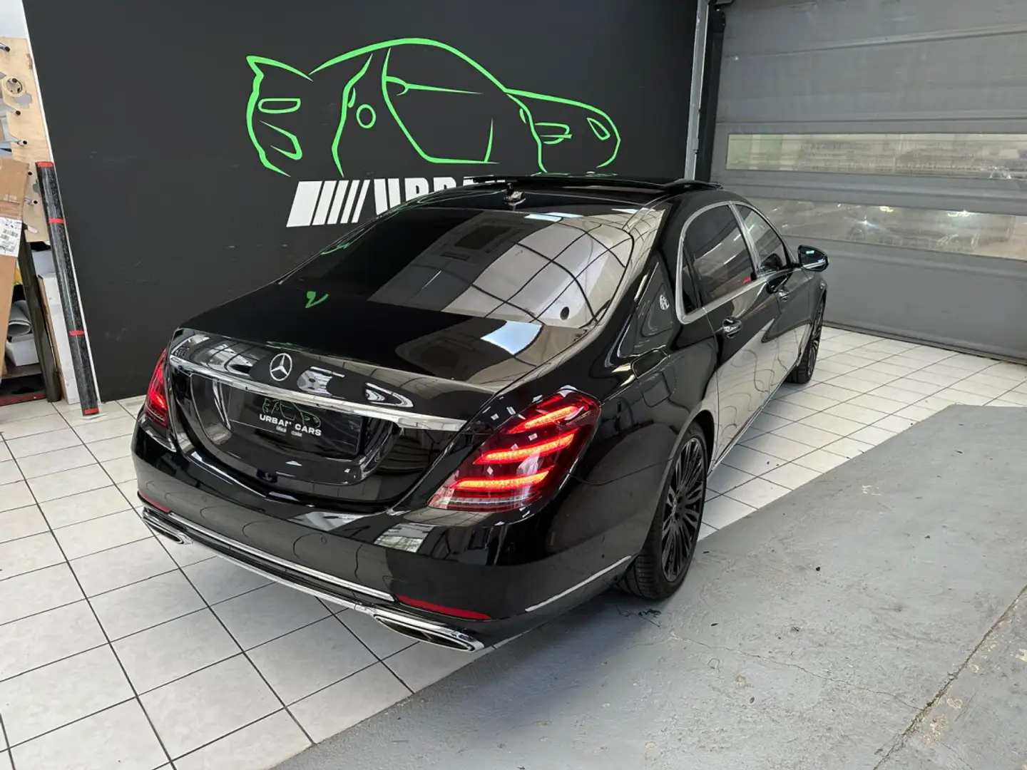 Mercedes-Benz S 560 Maybach 560 9G-Tronic 4-Matic - 2
