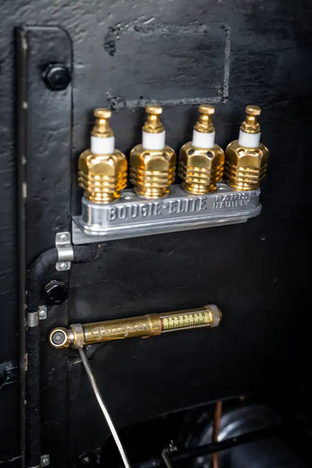 Peugeot 172R Fully restored | Concours winning car, foto 10