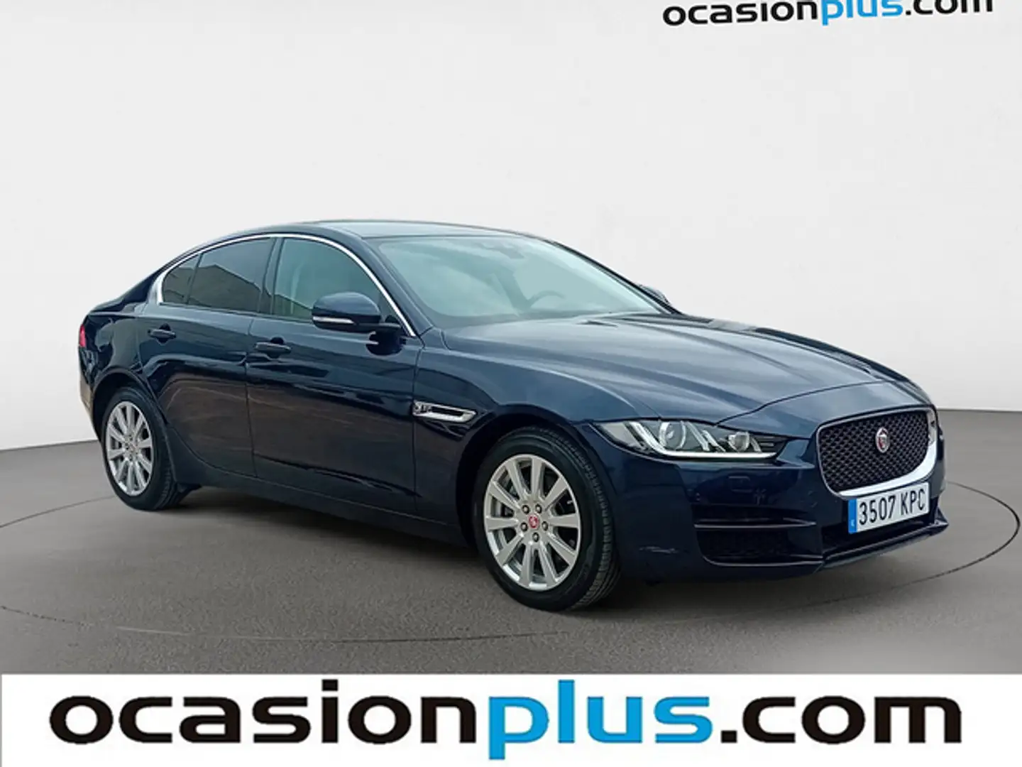 Jaguar XE 2.0 Diesel Pure Aut. 180 Blau - 2