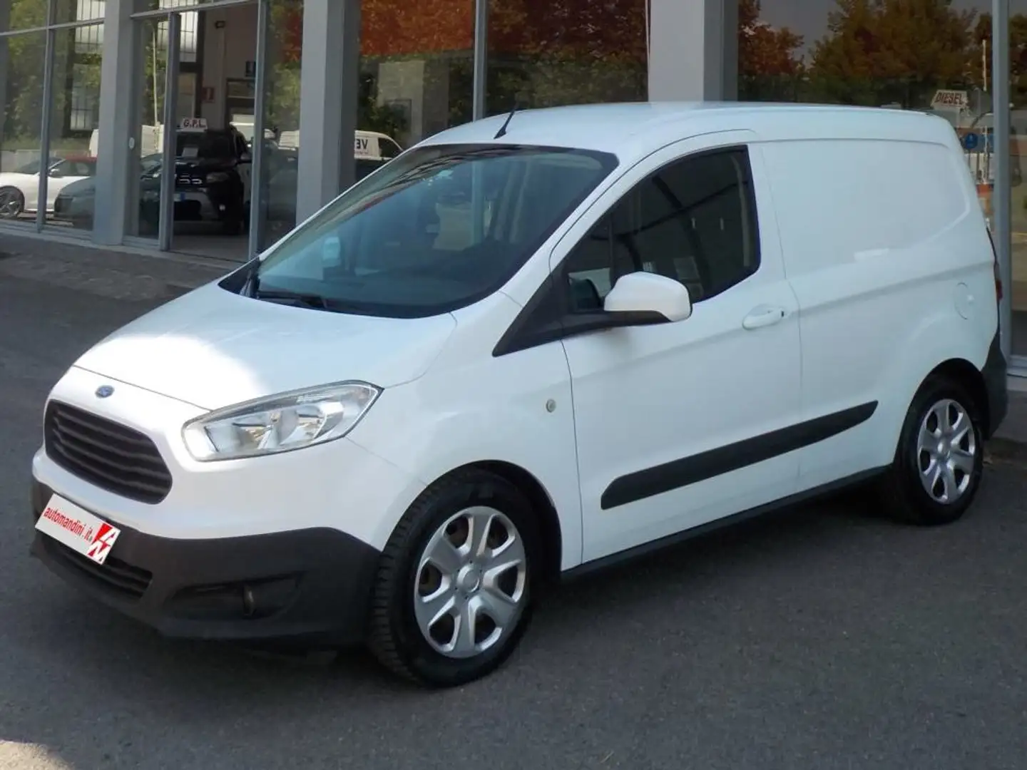 Ford COURIER 1.5 TDCI 75CV. Euro 6  (+iva) Blanco - 2