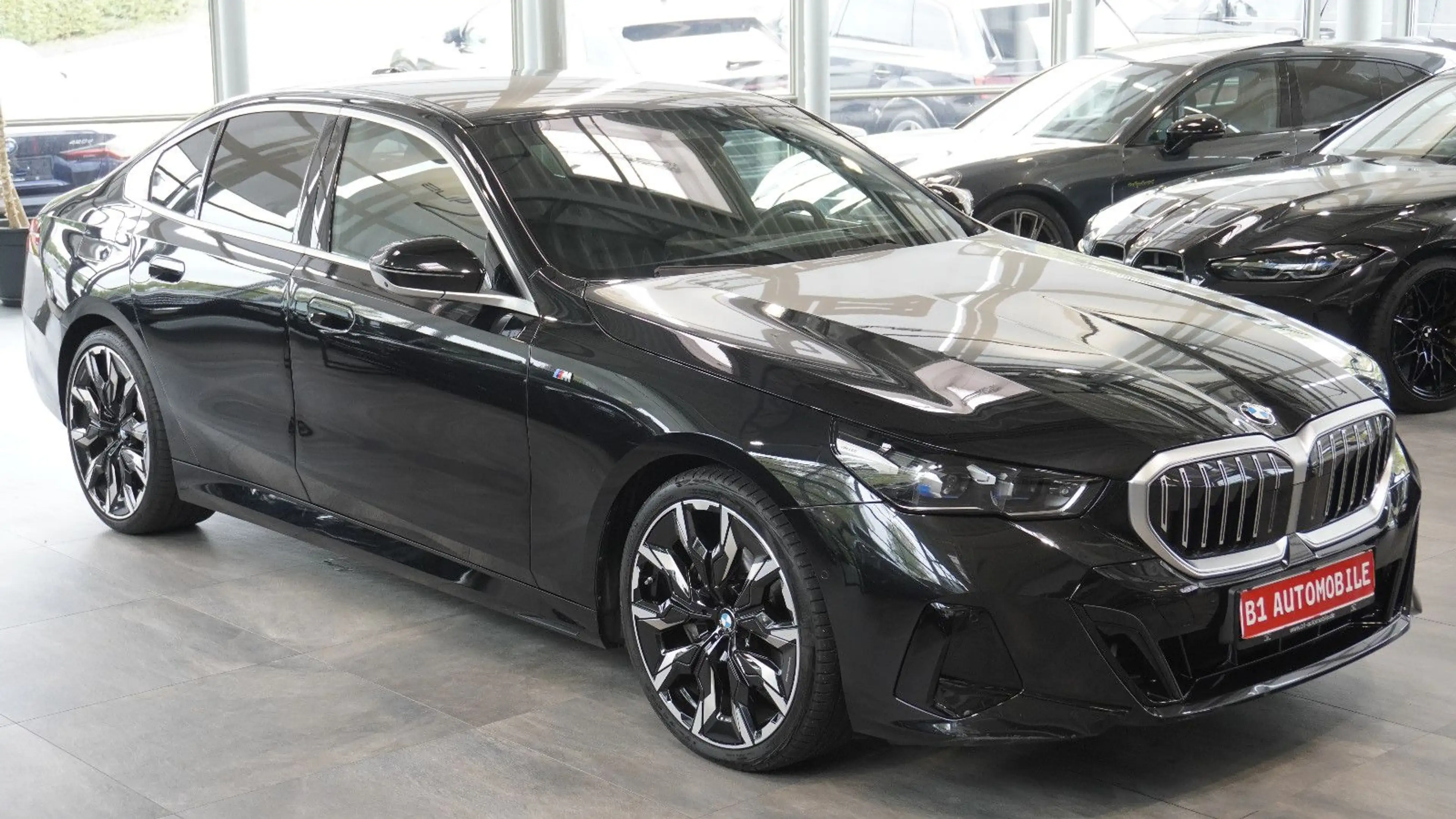 BMW 540 d Limousine xDrive M Sport*HEAD-UP*STHZ*360°* — photo 3