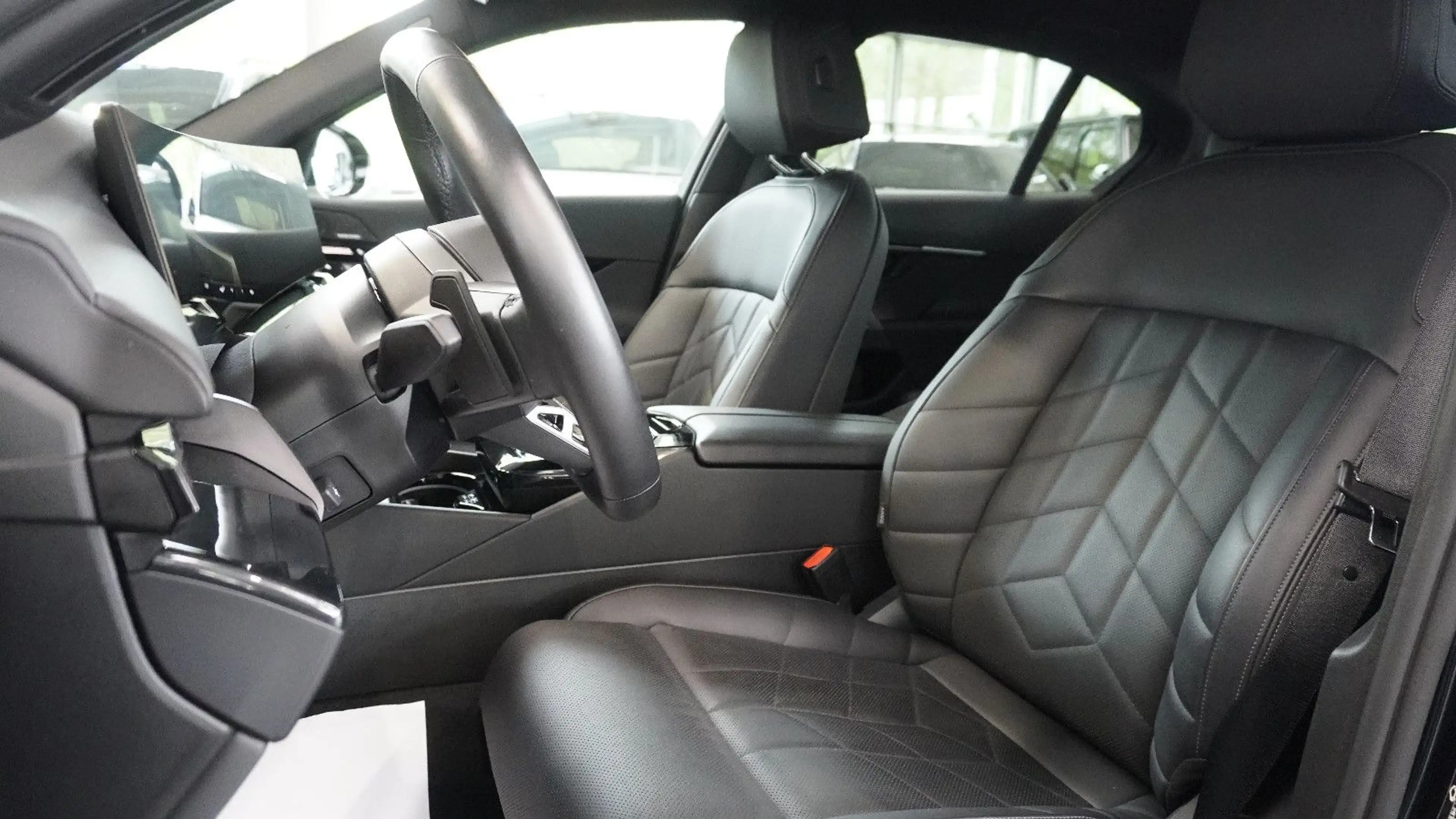 BMW 540 d Limousine xDrive M Sport*HEAD-UP*STHZ*360°* — photo 8