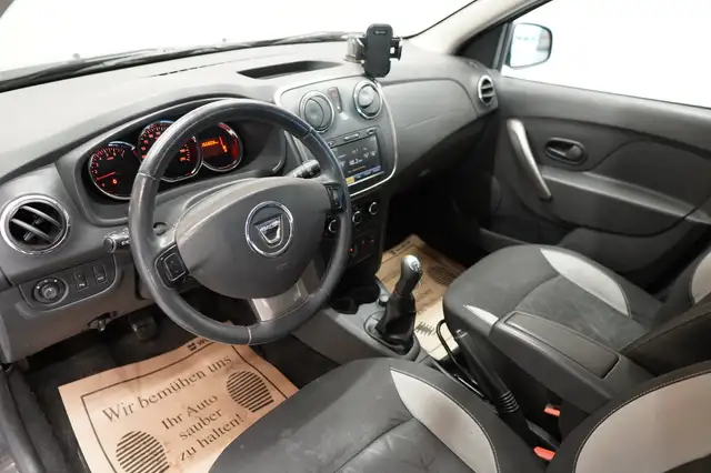 Dacia Sandero view 13